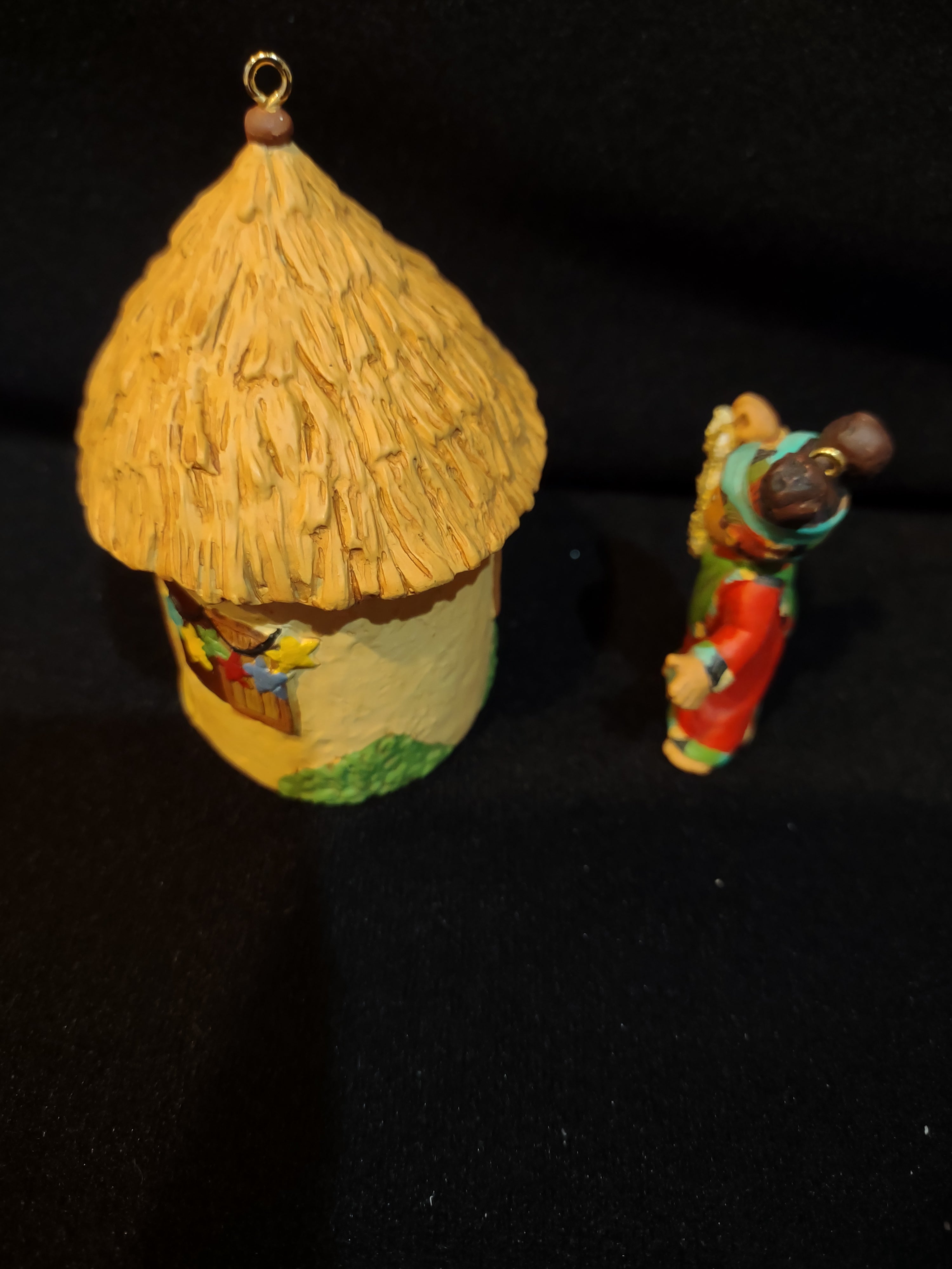 Christmas Ornament Hallmark 2007 Joy To The World Collection Africa (Lot 4119)