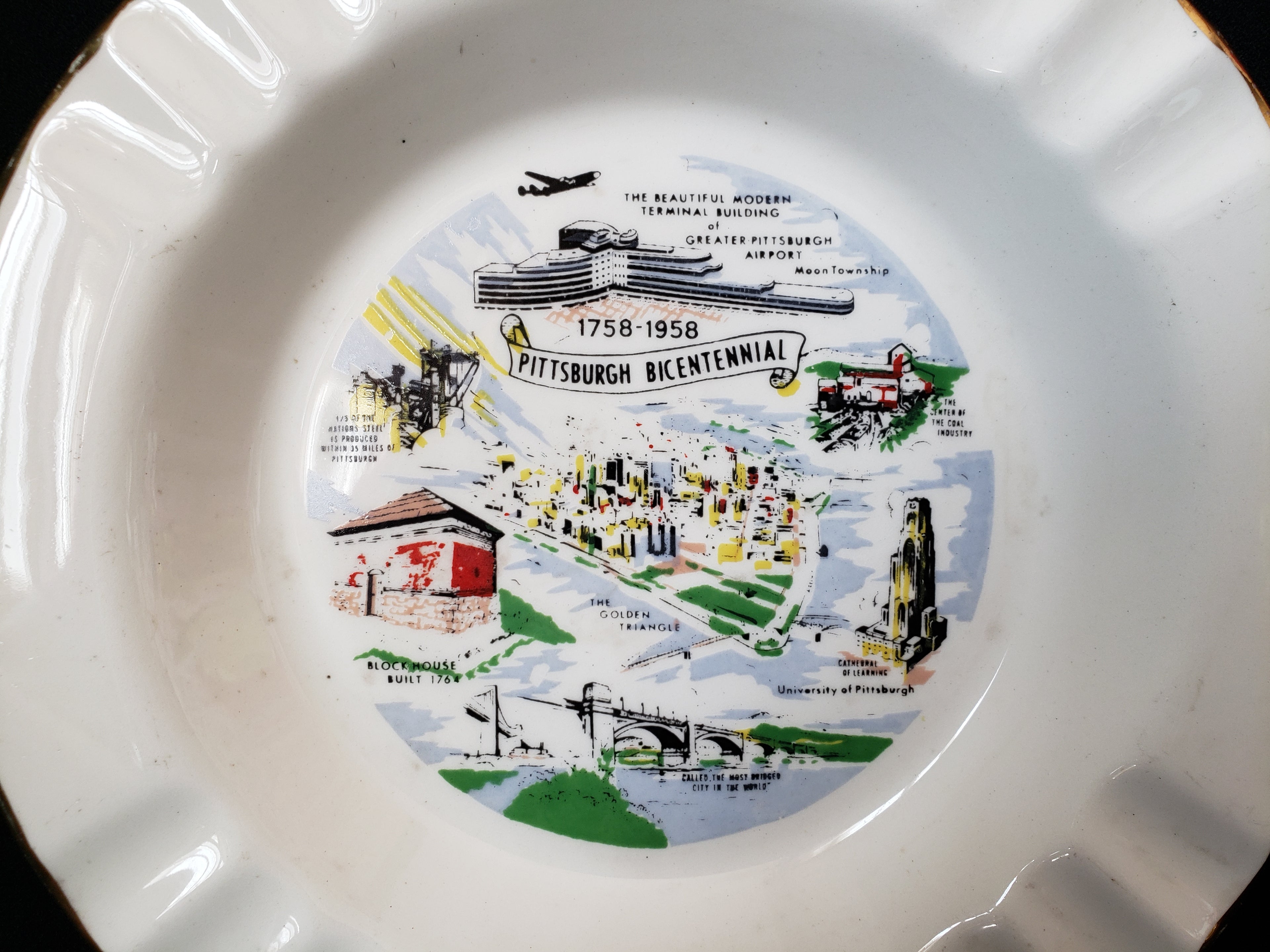 Vintage Ashtray Pittsburgh Bicentennial 8" USA 22 k Gold (lot 2159)