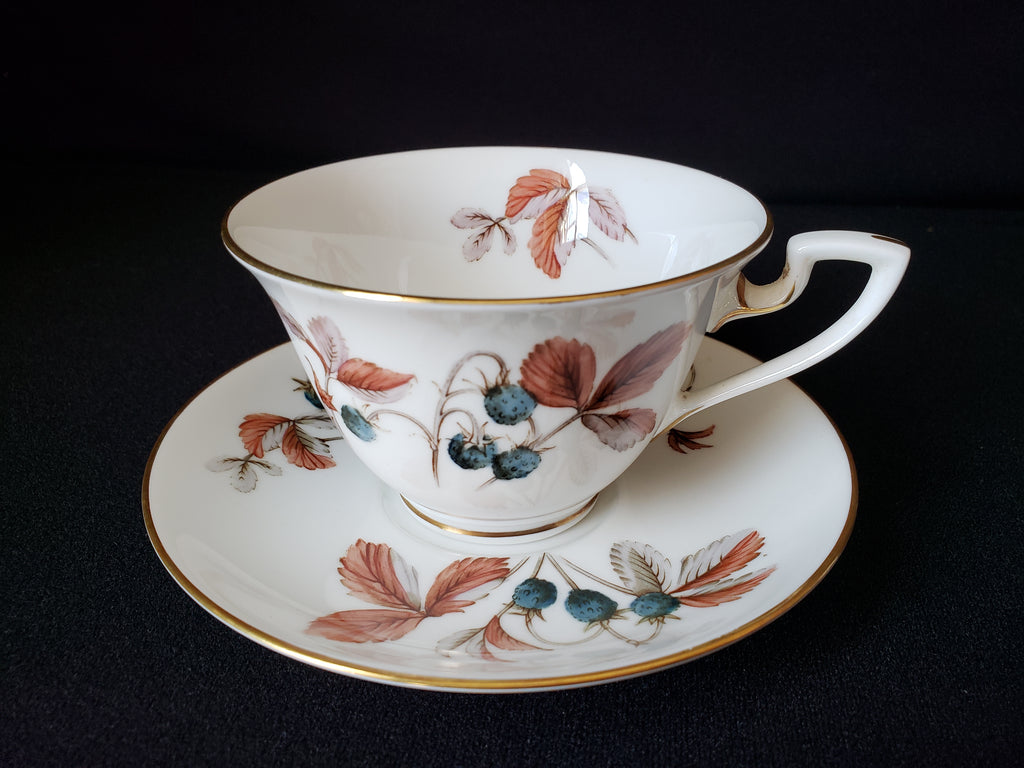 Vintage Royal Worcester Fraises Des Bois Tea Cup with Saucer (lot 2133)