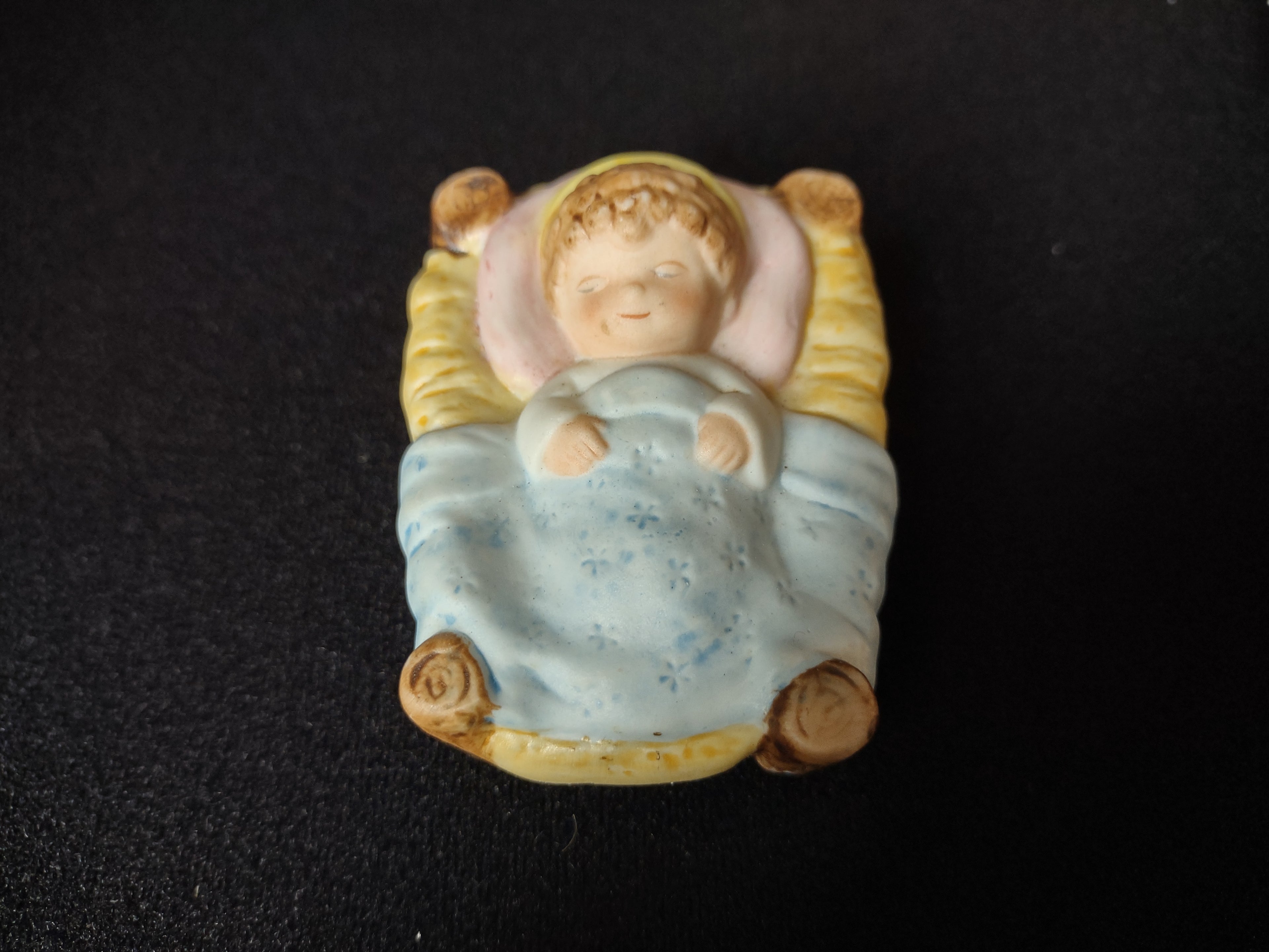 Vintage Homco Home Interiors Childrens Porcelain Pastel Nativity Set (lot 2427)