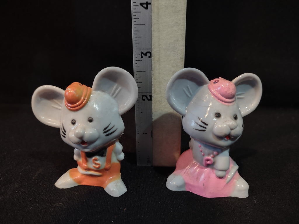 Vintage Hong Kong Plastic Salt and Pepper Shaker Mouse Mice (lot 5370)