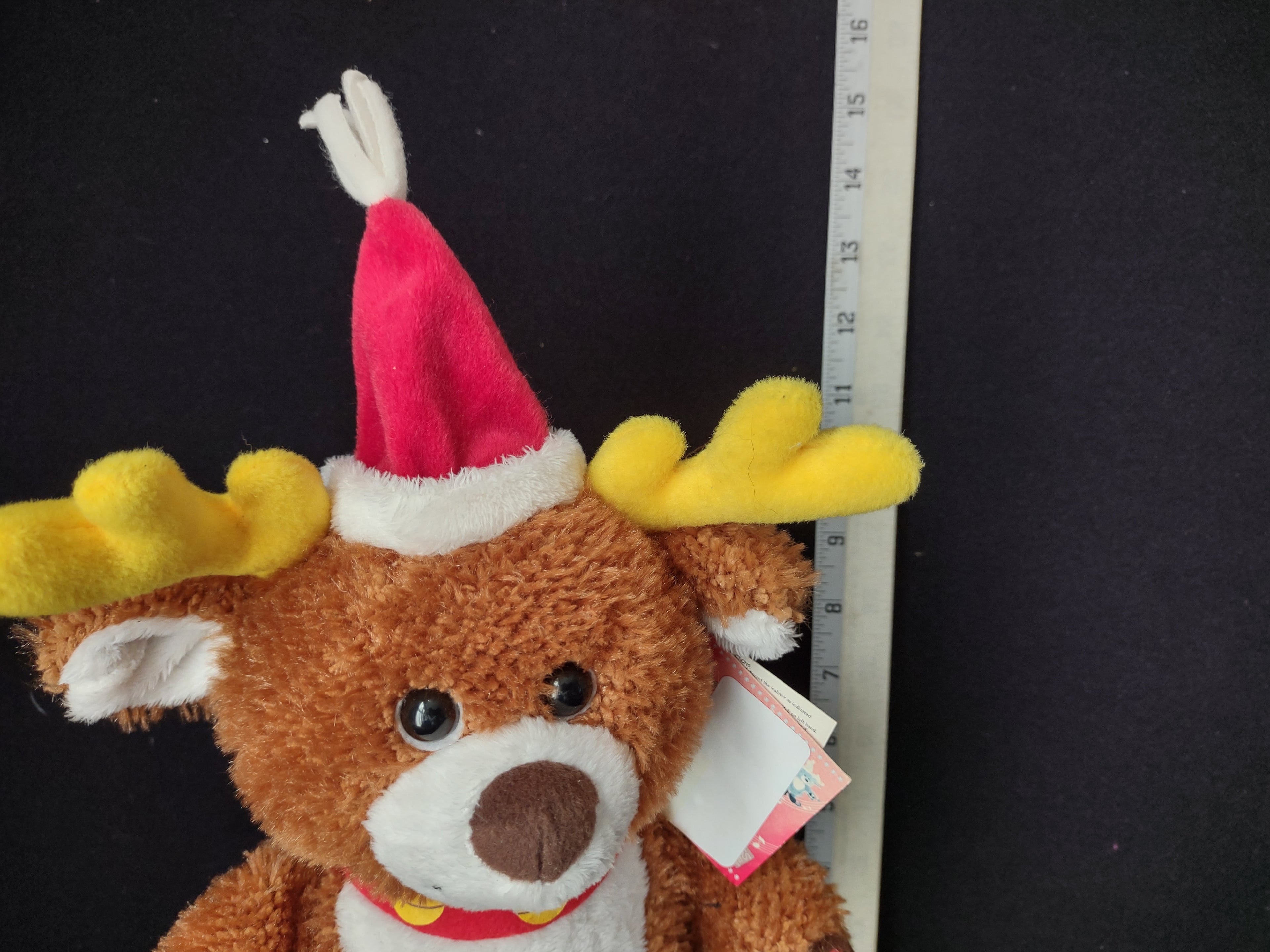 Christmas Vintage Russ Singing Dancing Jingle Bells Reindeer Plush (lot 2347)
