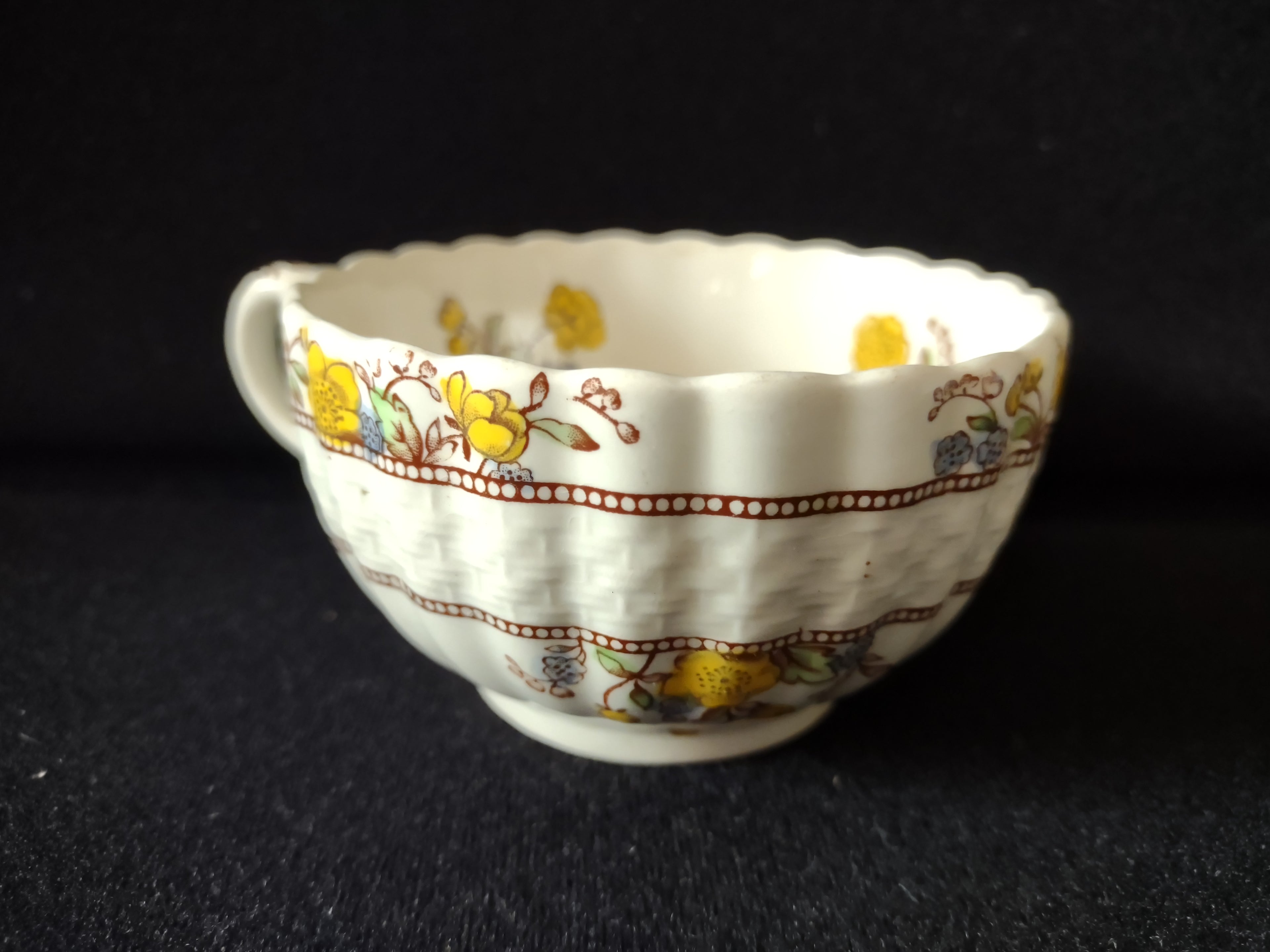 Vintage Spode Buttercup Teacup ONLY English Countryside Ironstone (lot 5748)