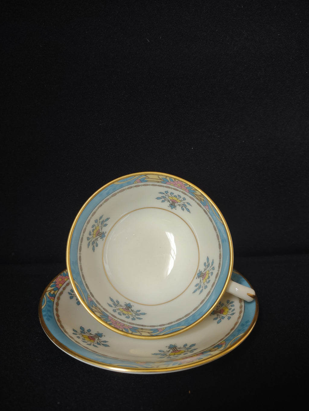Vintage Lenox Blue Tree B-300 Tea Cup with Saucer (lot 1865)