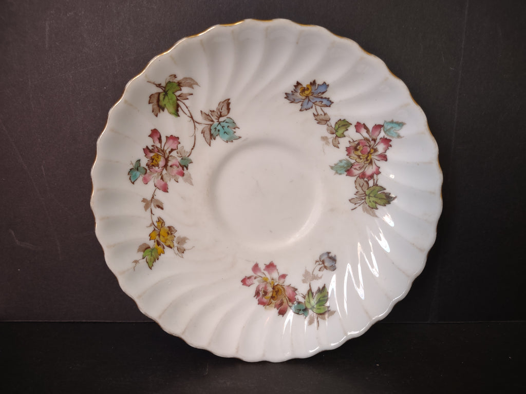 Vintage Minton England Bone China Vermont Saucer ONLY (lot 5465)
