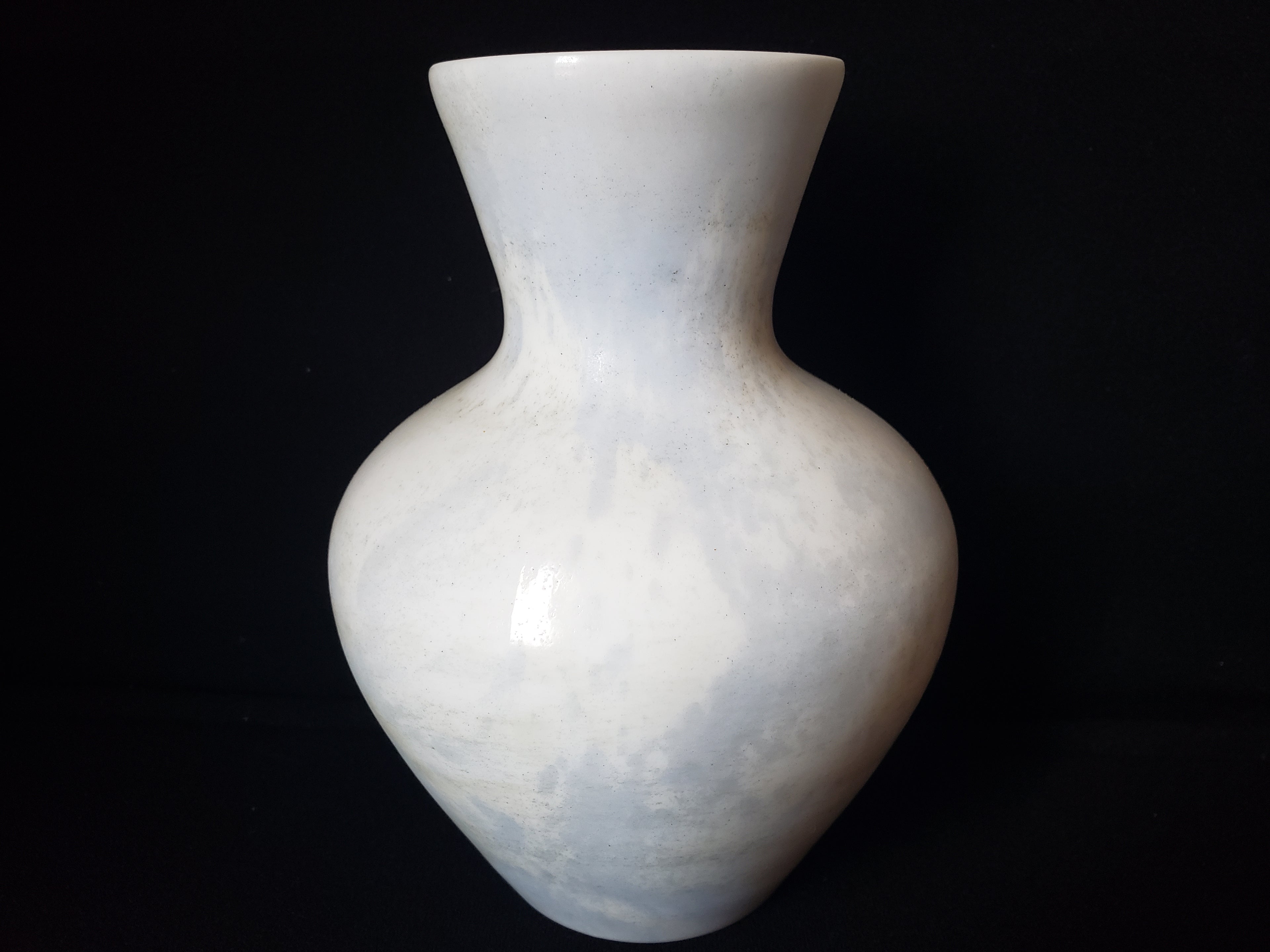 Vintage Westmoreland Milk Glass Vase 7-1/4" (lot 2222)
