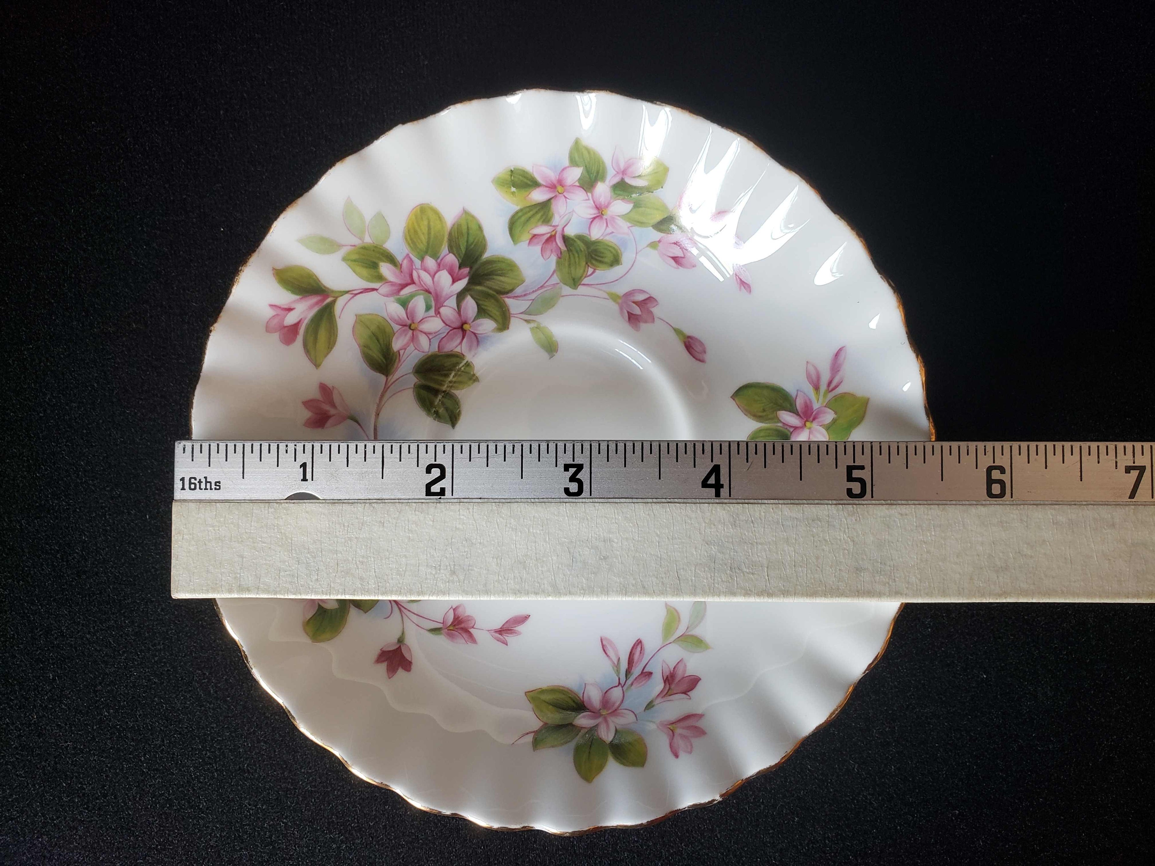 Vintage Royal Albert Bone China Mayflower Saucer ONLY (lot 2010)