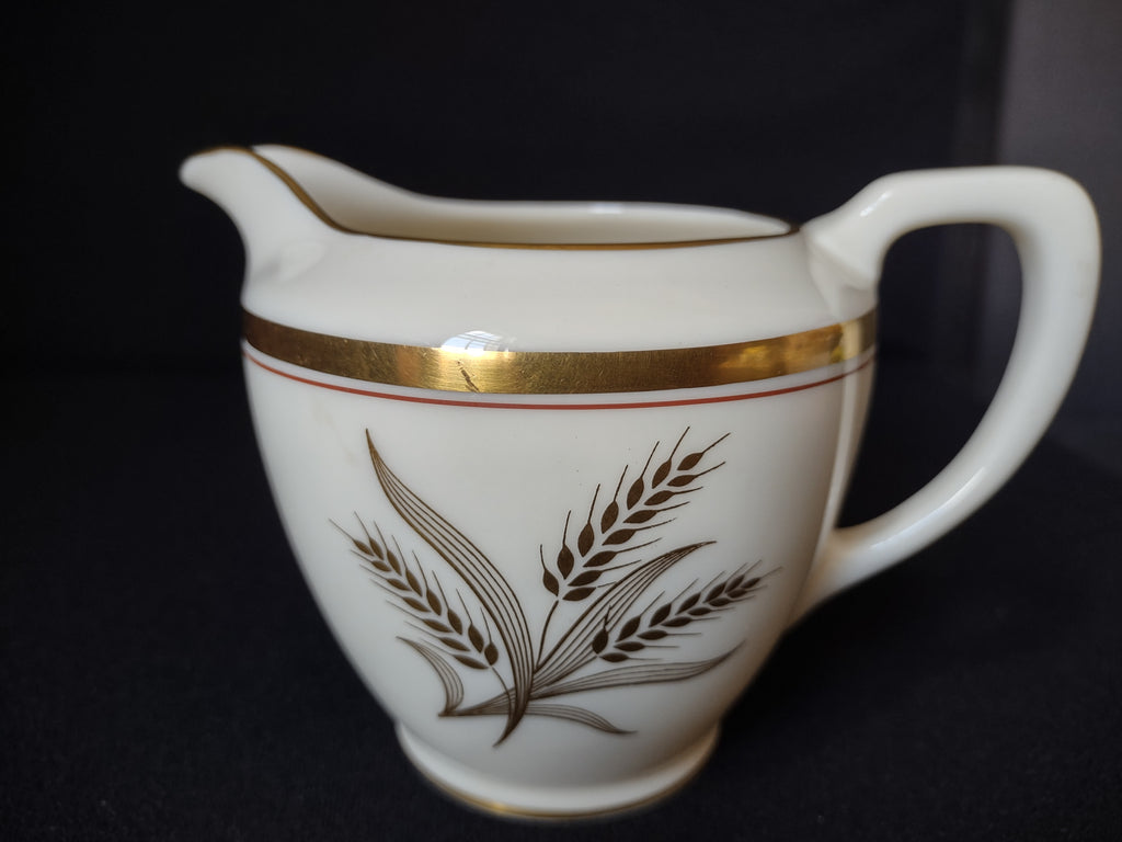 Vintage Lenox Westfield R-440 Creamer (lot 1891)