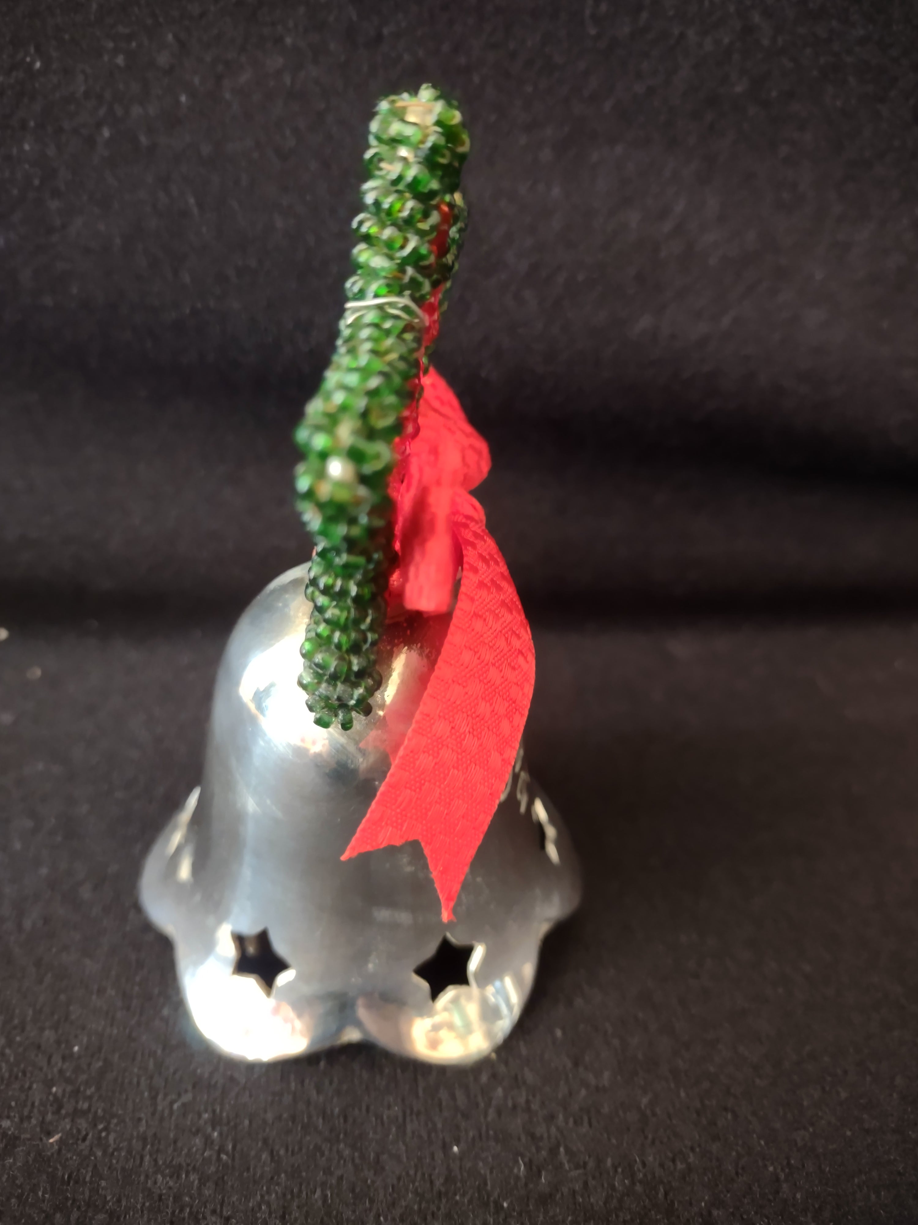 Vintage Silver Plated 2001 Christmas Bell Bow Star (Lot 4125)