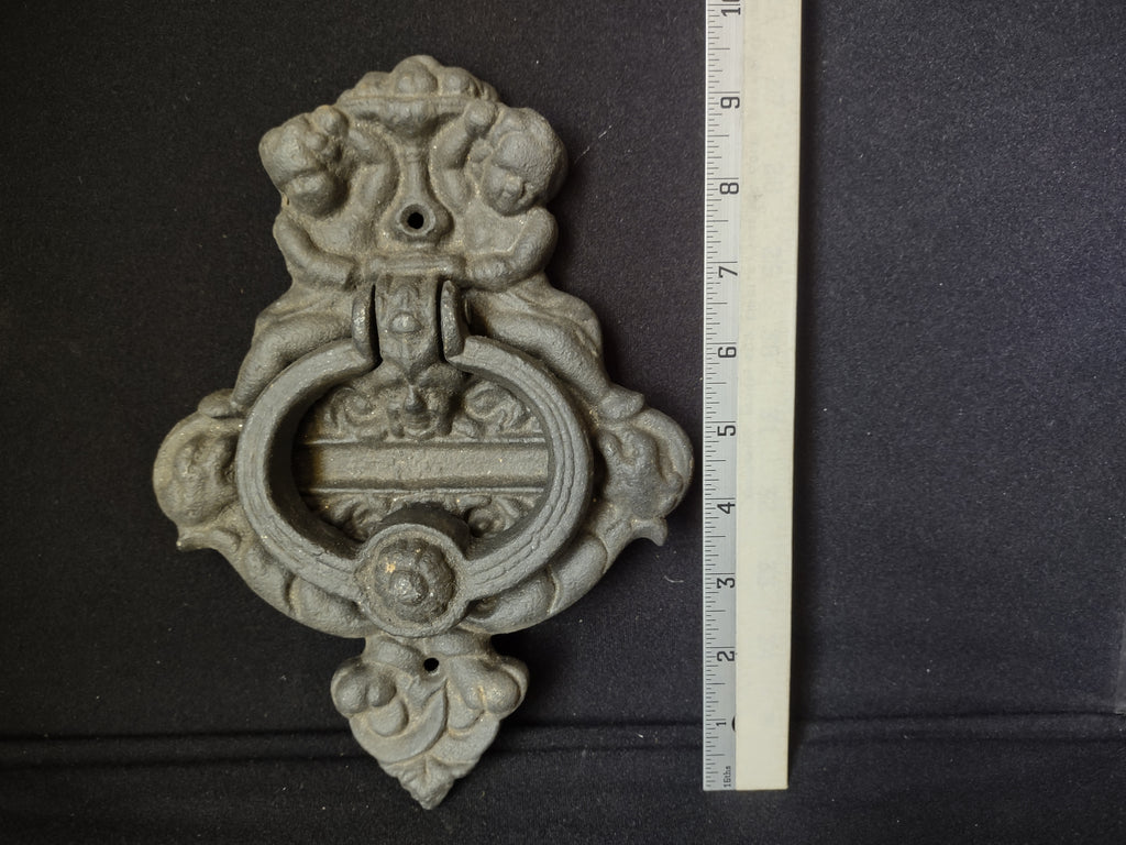 Cast Iron Door Knocker Black 10" x 7" (lot 1628)