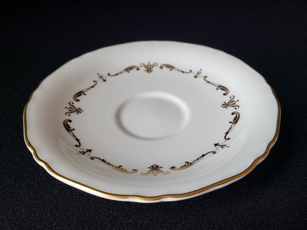 Vintage Royal Worcester Saucer ONLY Gold Chantilly 5-3/4 (lot 2094)
