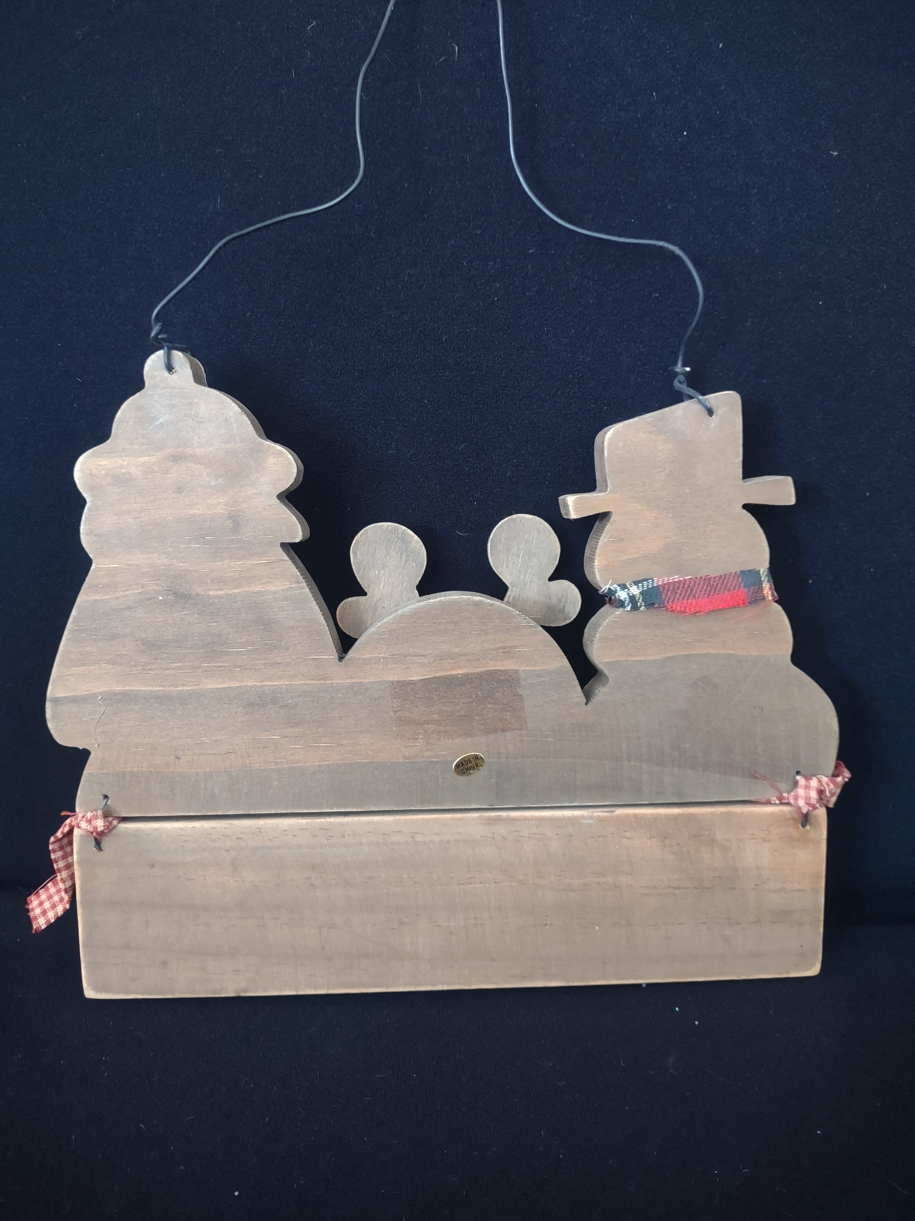 Wooden Christmas Wall Sign Snowman Reindeer Santa We Still Believe (Lot 4563)