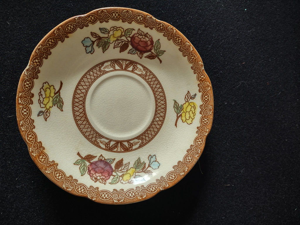 Vintage Maruta Japan Indian Tree Saucer Floral Brown White (Lot 5053)
