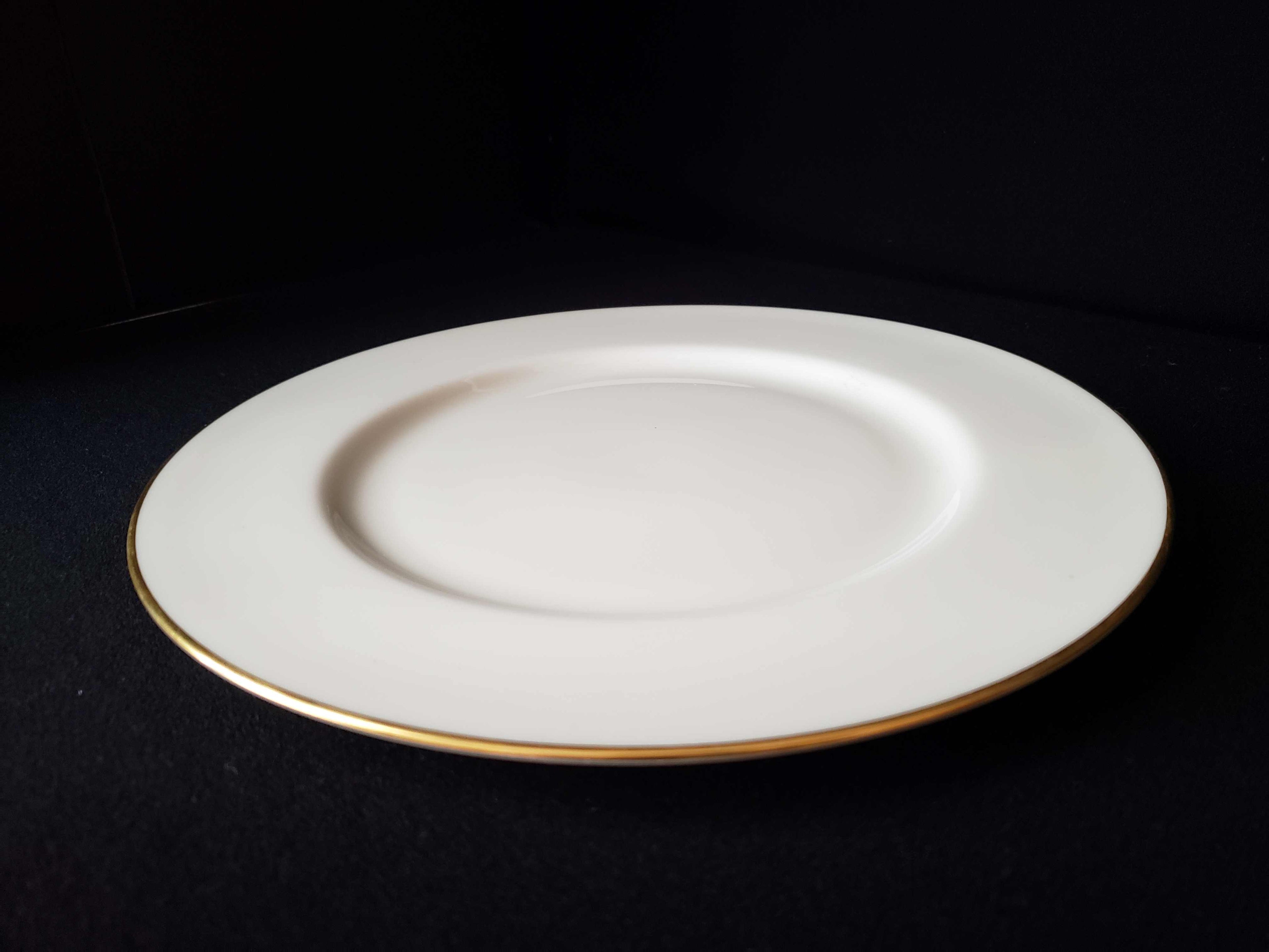 Vintage Lenox 86-B Gold Trim Dinner Plate 10-1/2" (lot 1907)