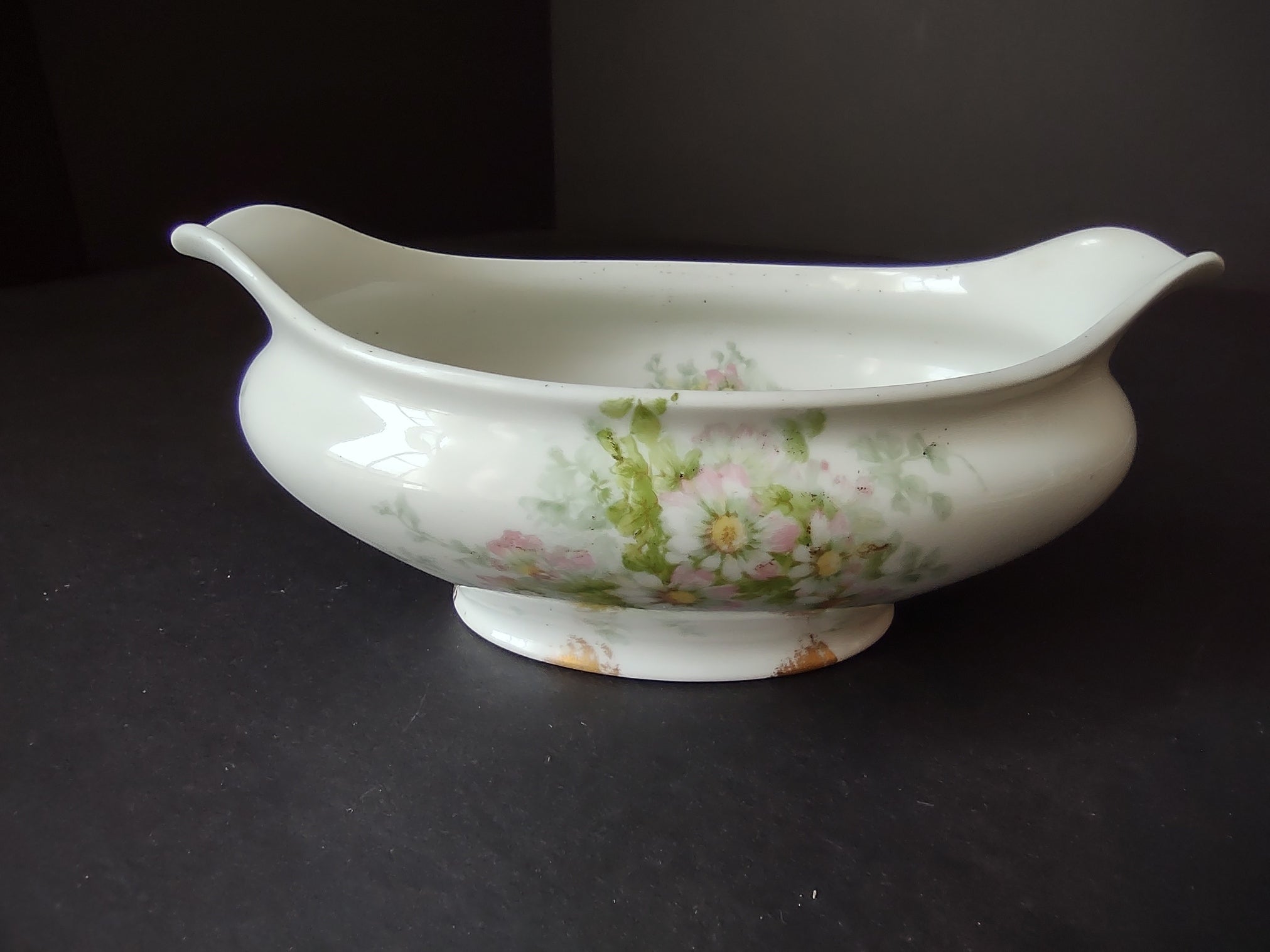 Haviland Limoges GDA Gravy Boat NO UNDERPLATE Pink Daisy Daisies (lot 877)