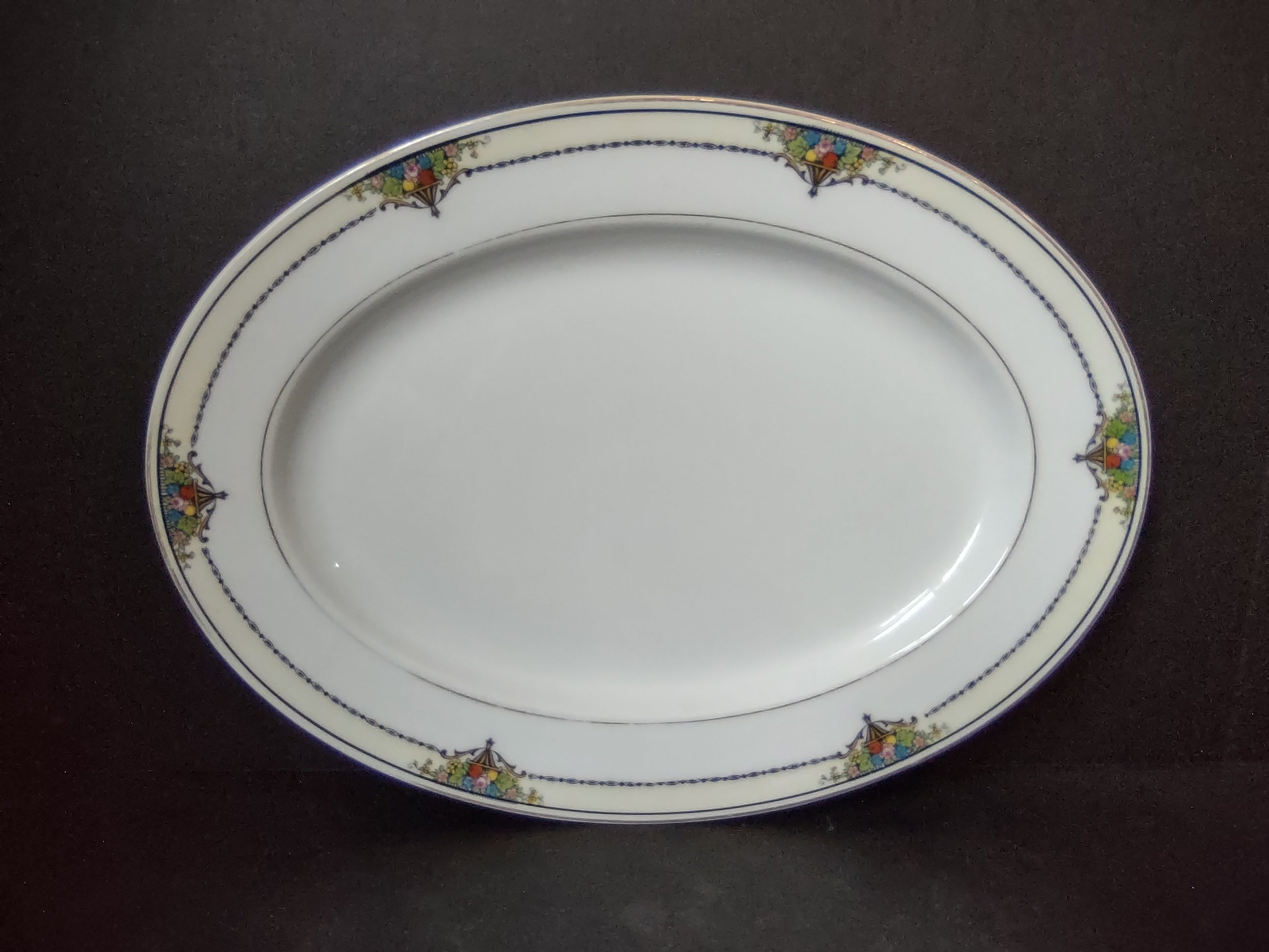 Vintage Noritake Gotham Serving Platter 11-1/2" x 8-1/2" (lot 2616)