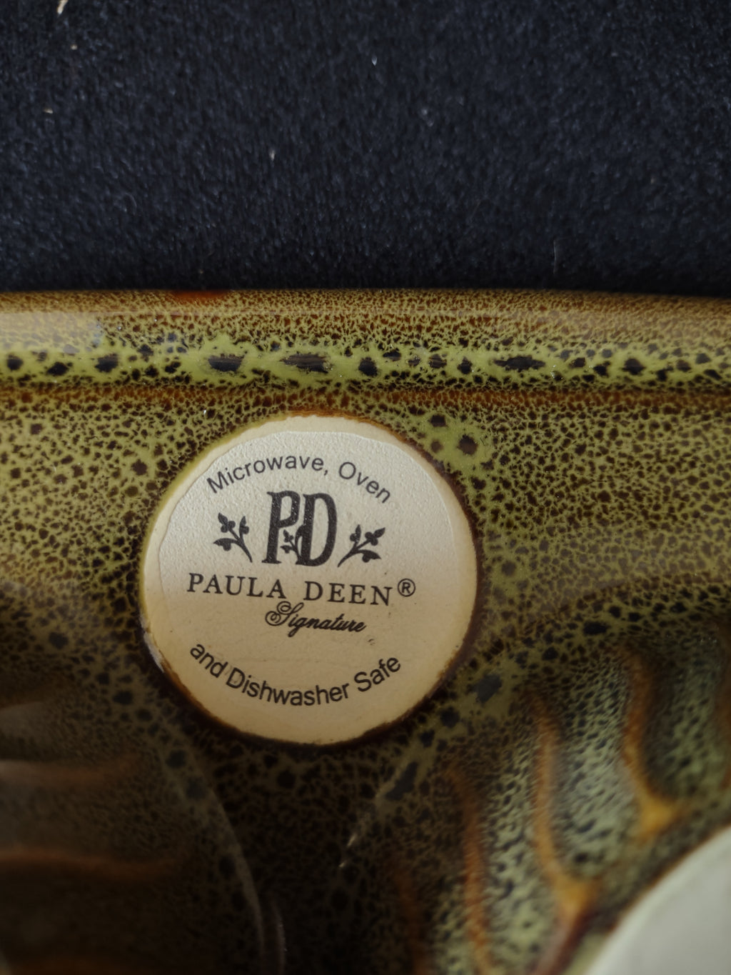 Paula Dean 6 Cup Stoneware Muffin Pan Green Brown (Lot 5311)
