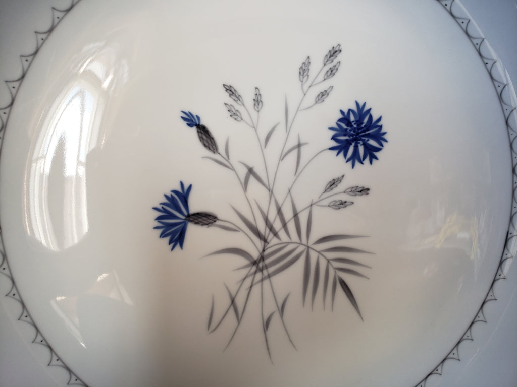 B & G Kyobenhavn Denmark Serving Platter Blue White Flower 12-1/2" (lot 2200)