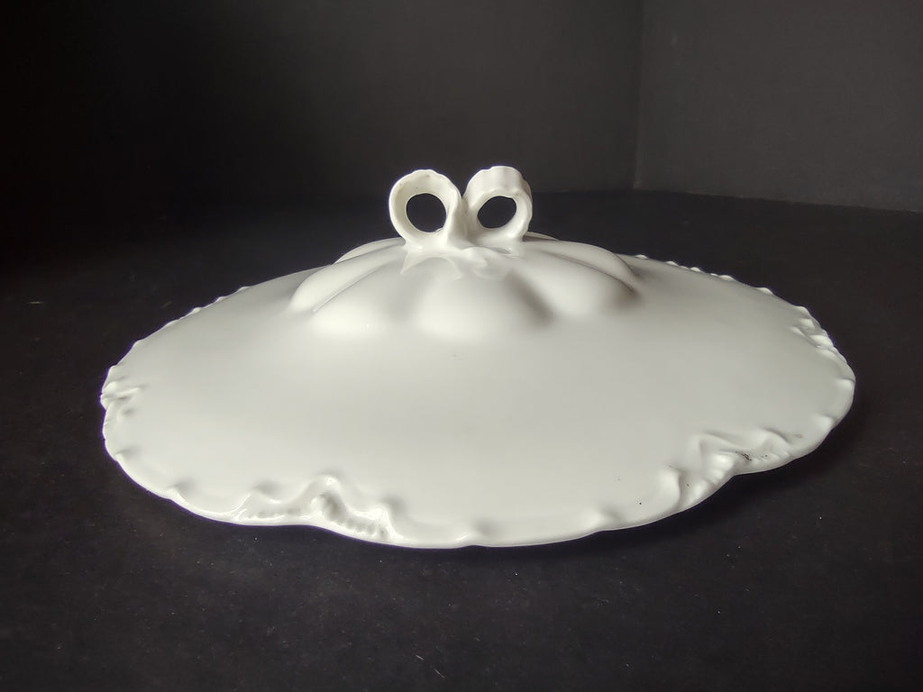 Haviland France Limoges Round LID ONLY for Serving Bowl Plain White (lot 1022)