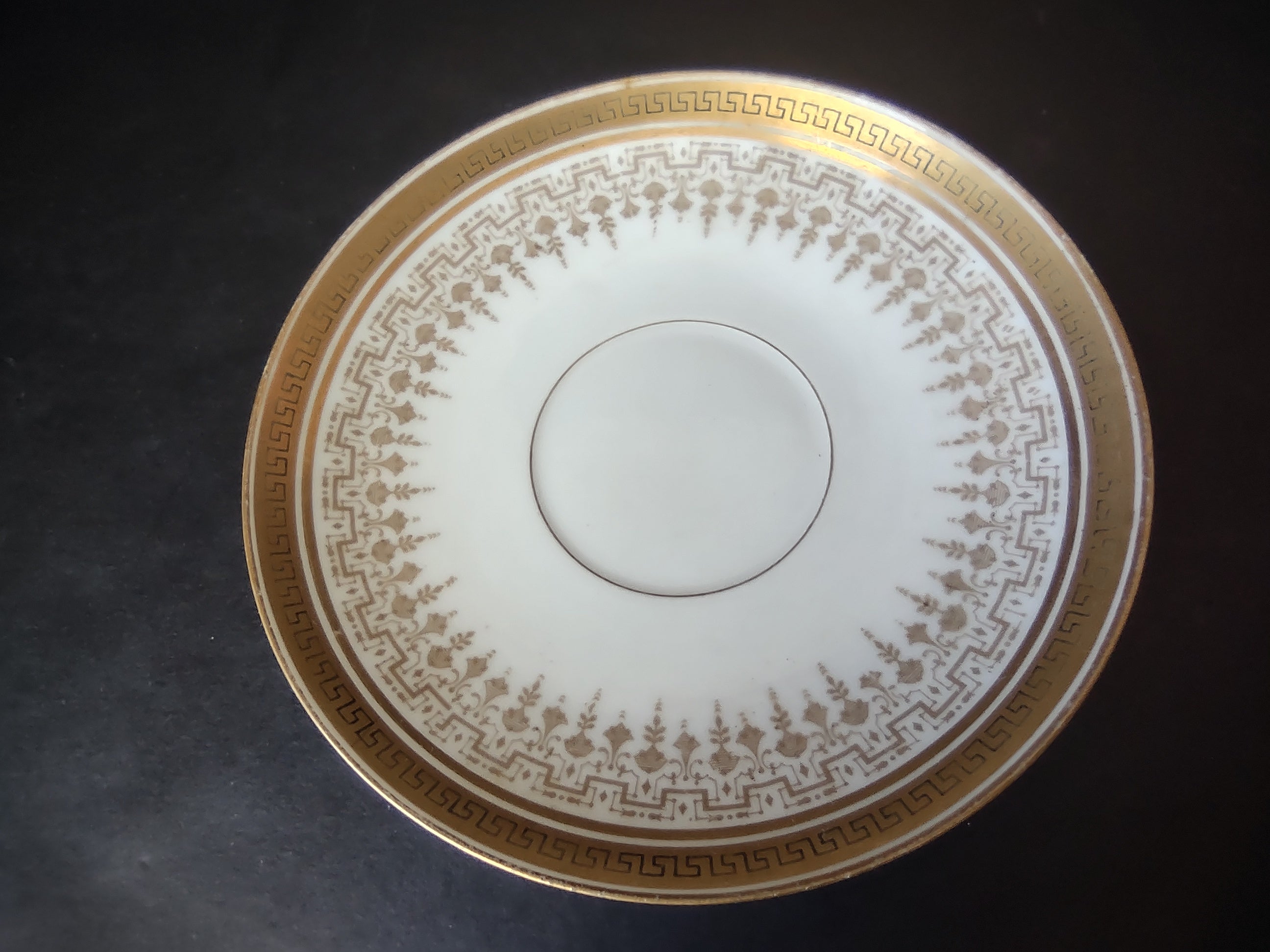 Delinieres Haviland Limoges Saucer ONLY Gold Black Decor (lot 1070)
