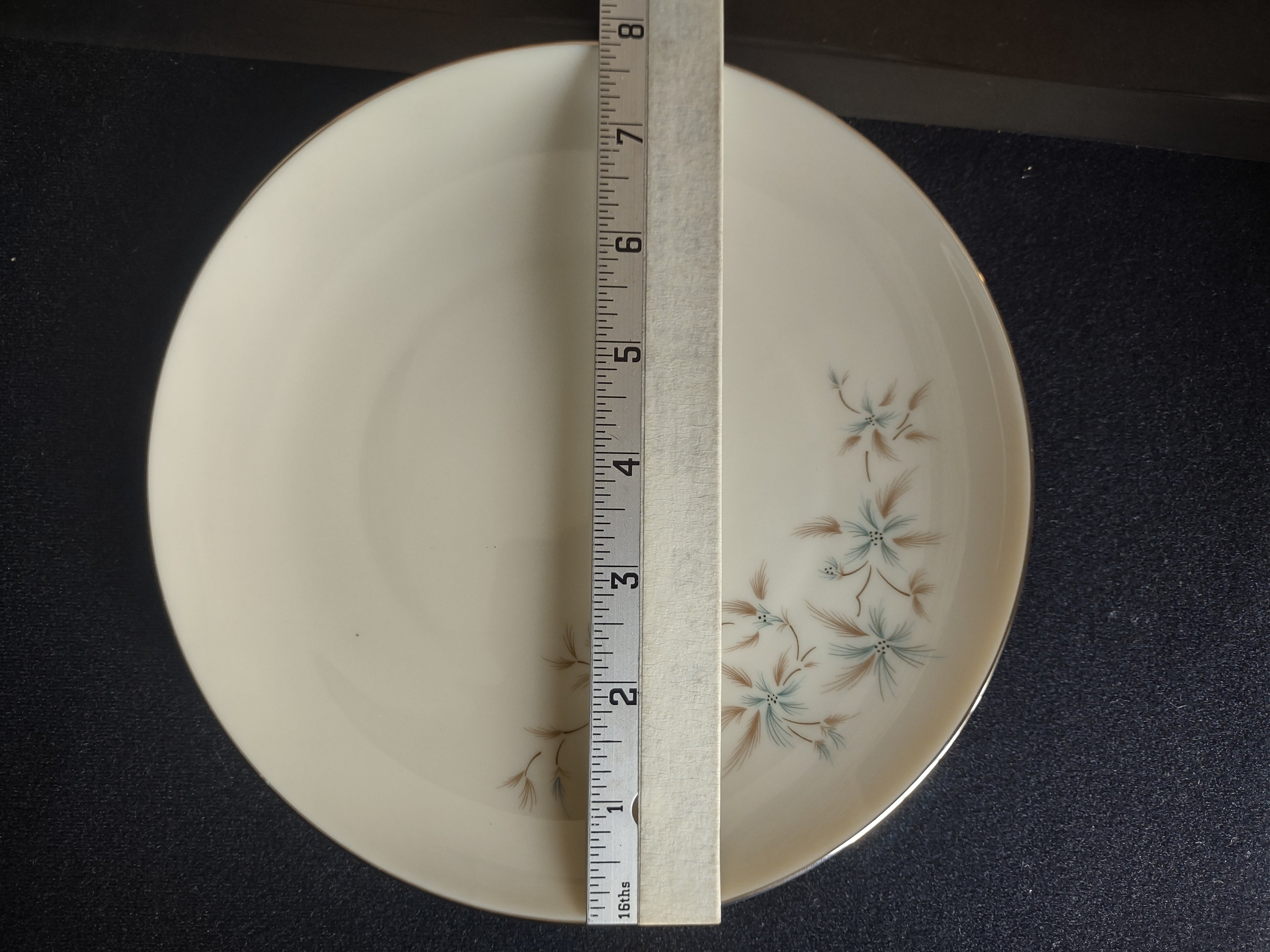 Vintage Lenox Wyndcrest A-500 Dessert or Salad Plate 8" (lot 1861)