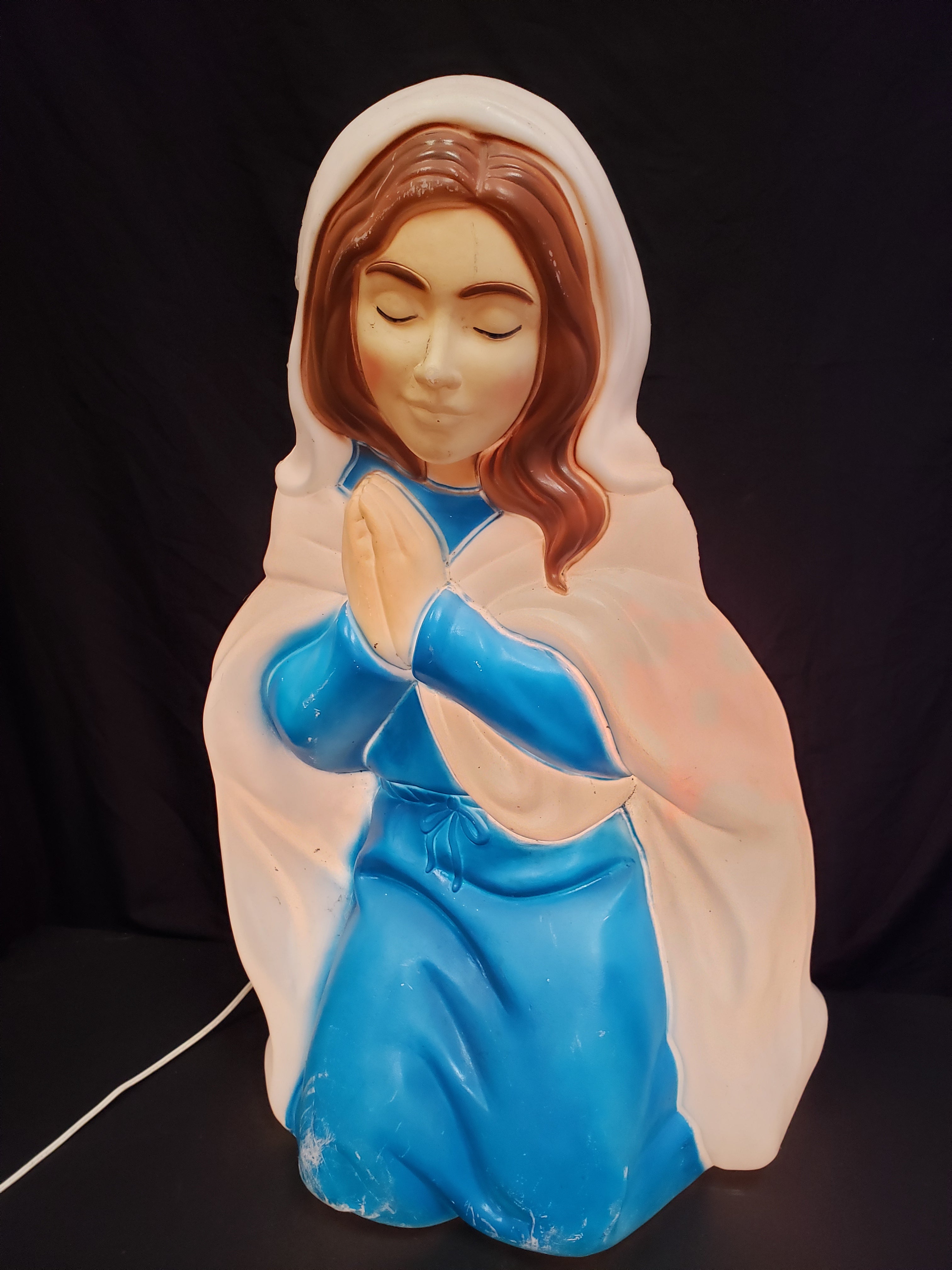 Vintage Christmas Outdoor Blue Closed Eyes Mary Blow Mold 27" (lot 2266)