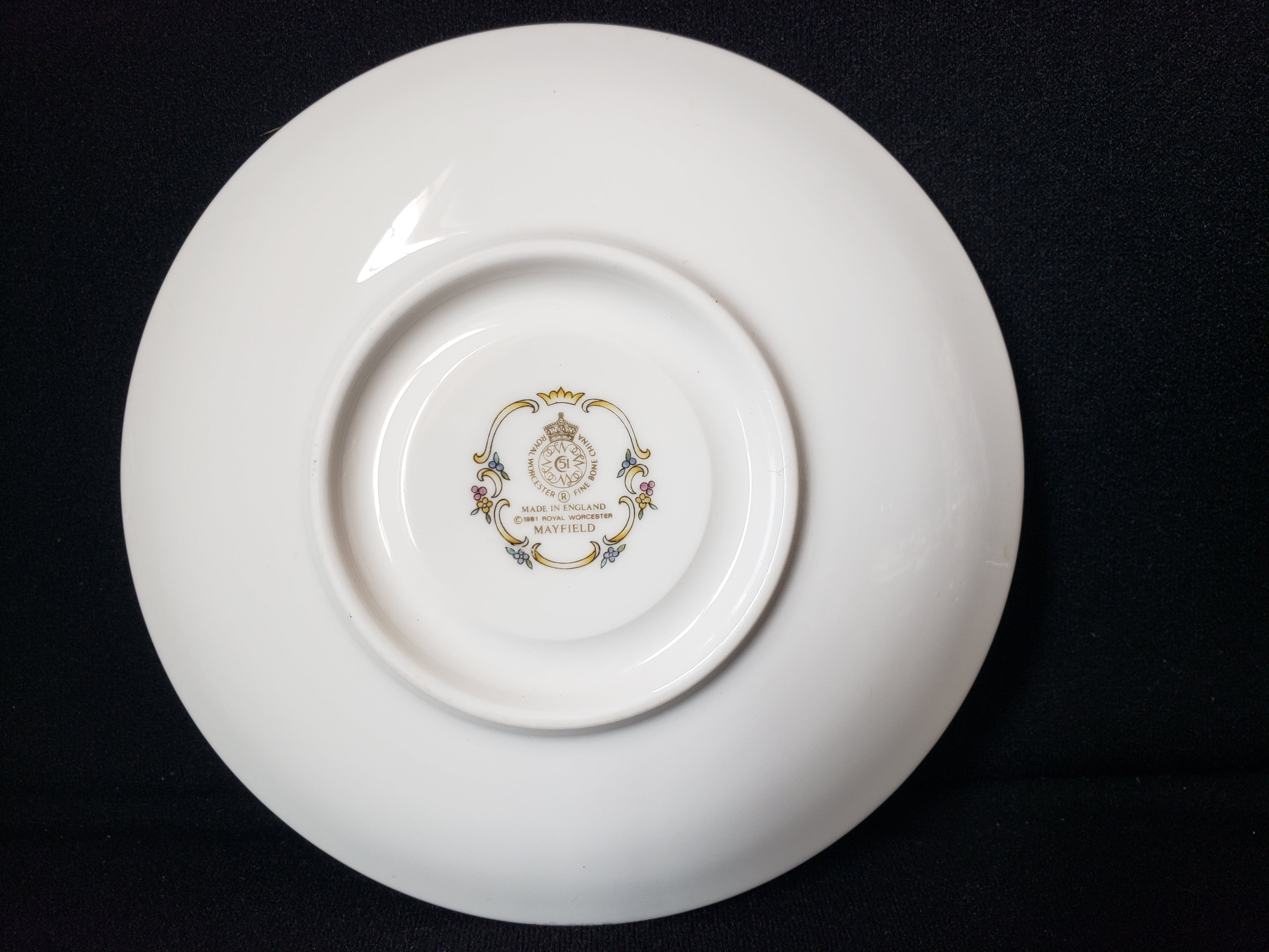 Vintage Royal Worcester Mayfield Saucer ONLY (lot 2084)