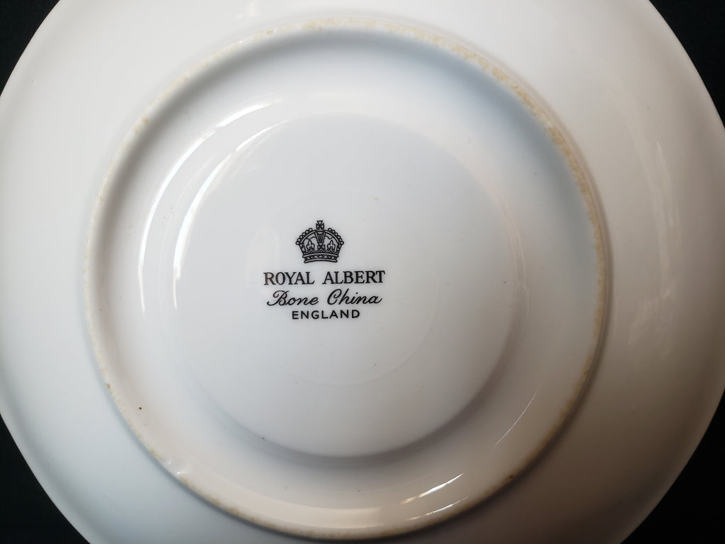Vintage Royal Albert Bone China Duchess Purple Violet Saucer ONLY (lot 2016)