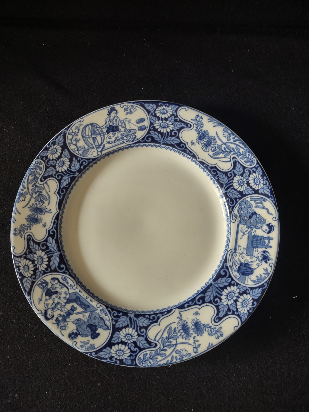 Vintage Wood & Sons 10" Dinner Plate Buddha Blue White (Lot 5587)