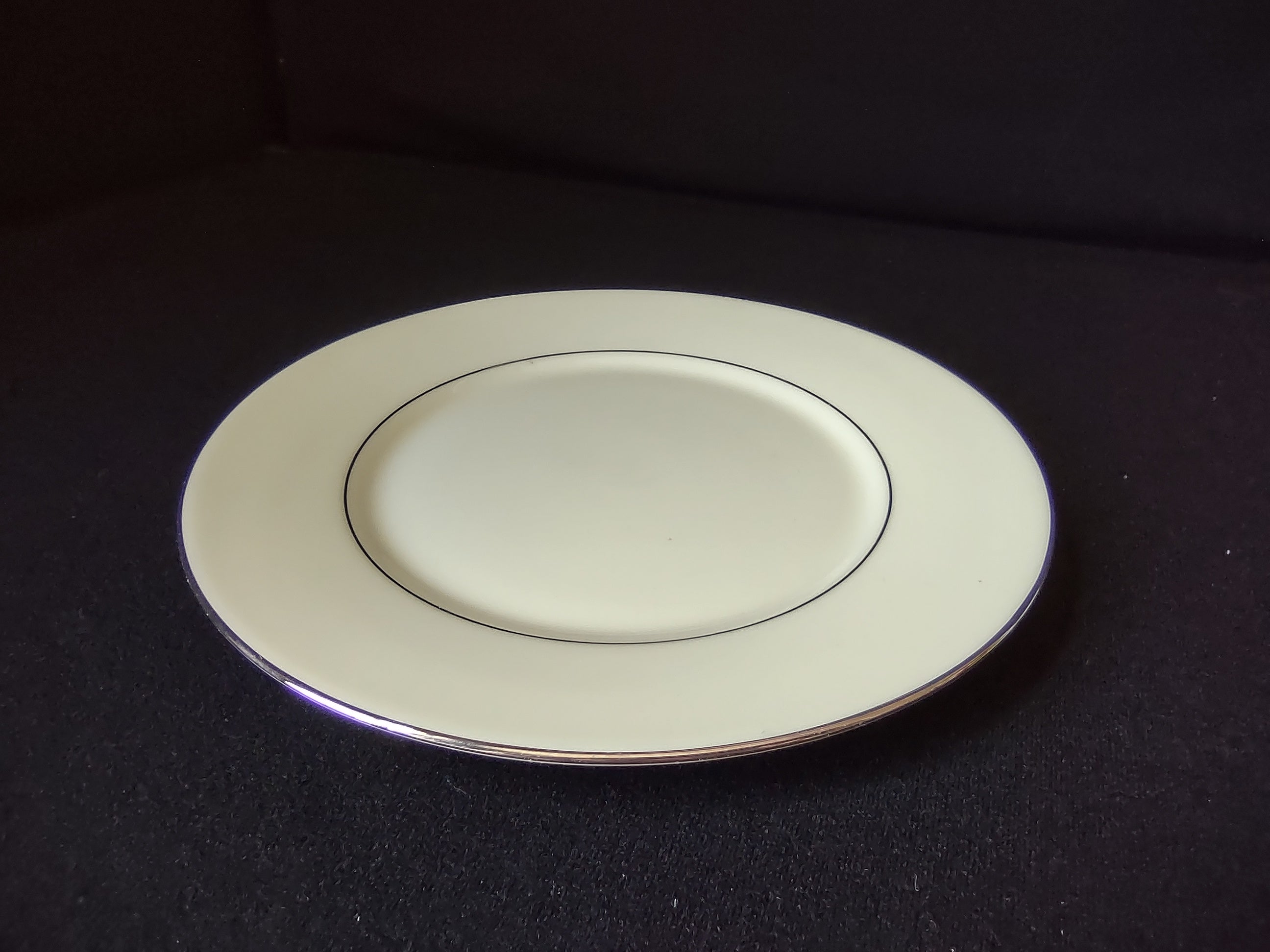 Vintage Lenox Maywood Salad or Luncheon Plate 8-1/4" (lot 1886)