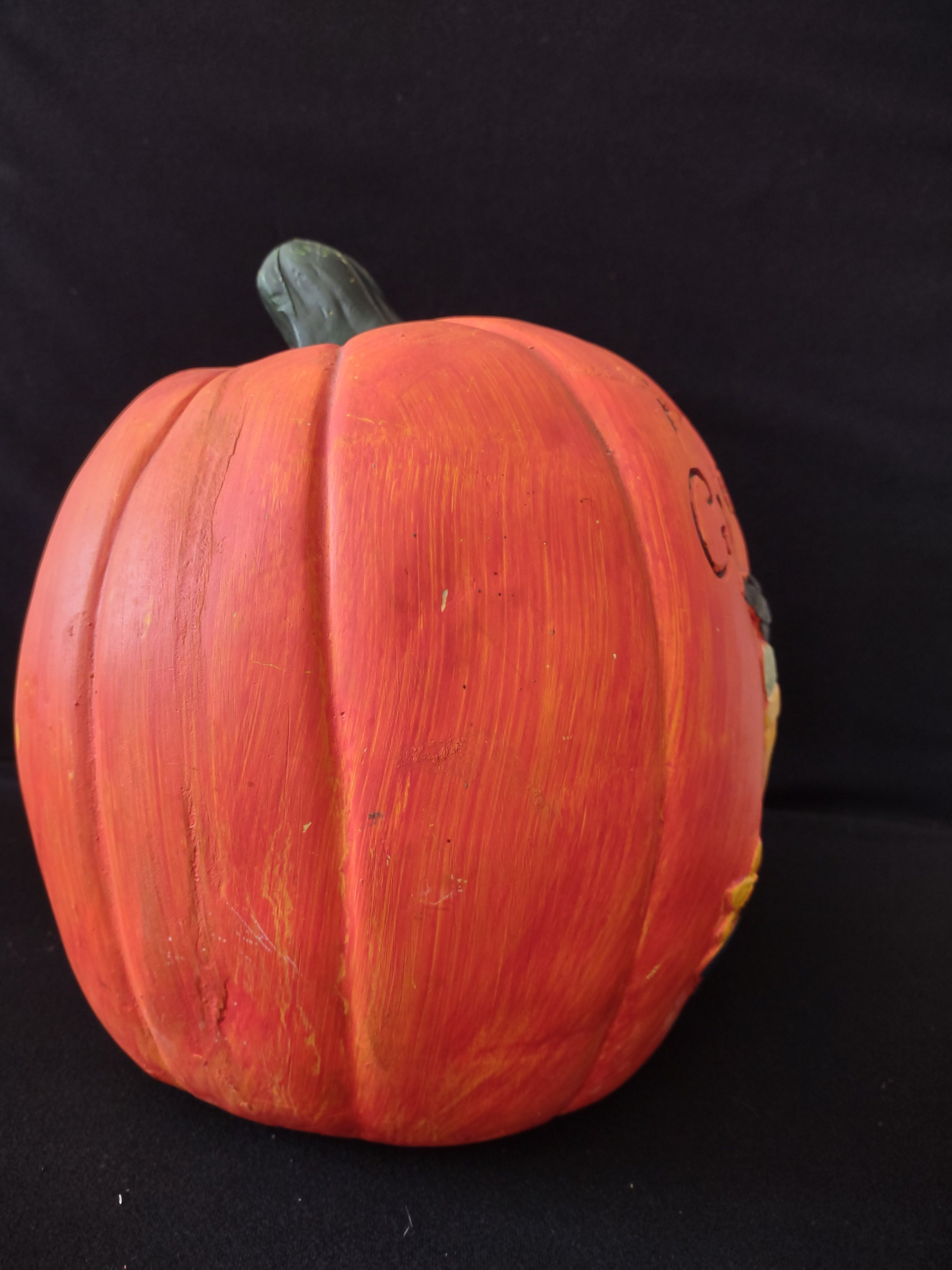 Halloween/Thanksgiving Ceramic Welcome Scarecrow Pumpkin (Lot 3121)