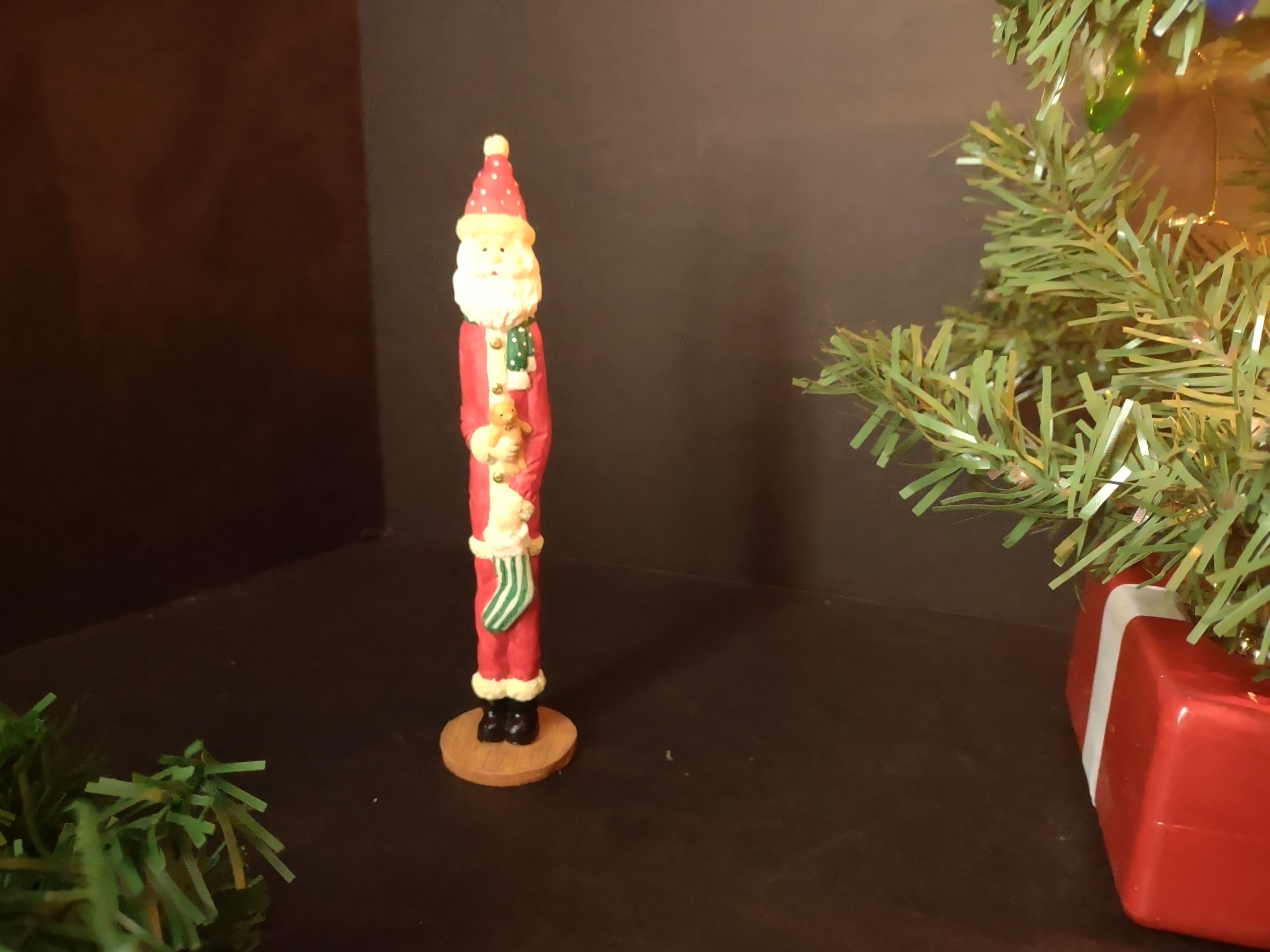 Vintage Christmas Artificial Light Up Tree Garland Santa Gift Bag (lot 1228)