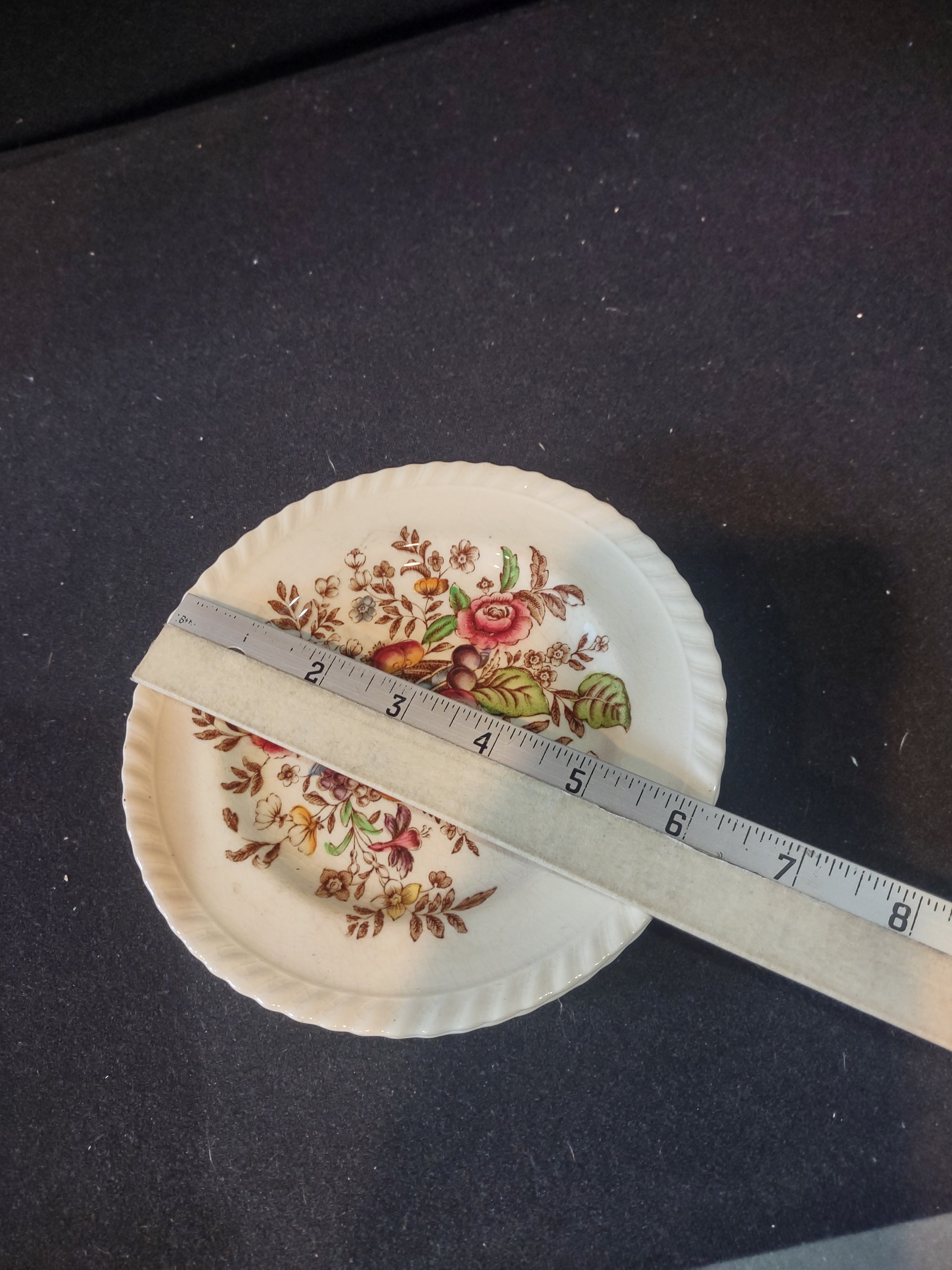 Vintage Johnson Pomona Windsor Ware Small Plate x 4 England Ironstone (lot 5609)