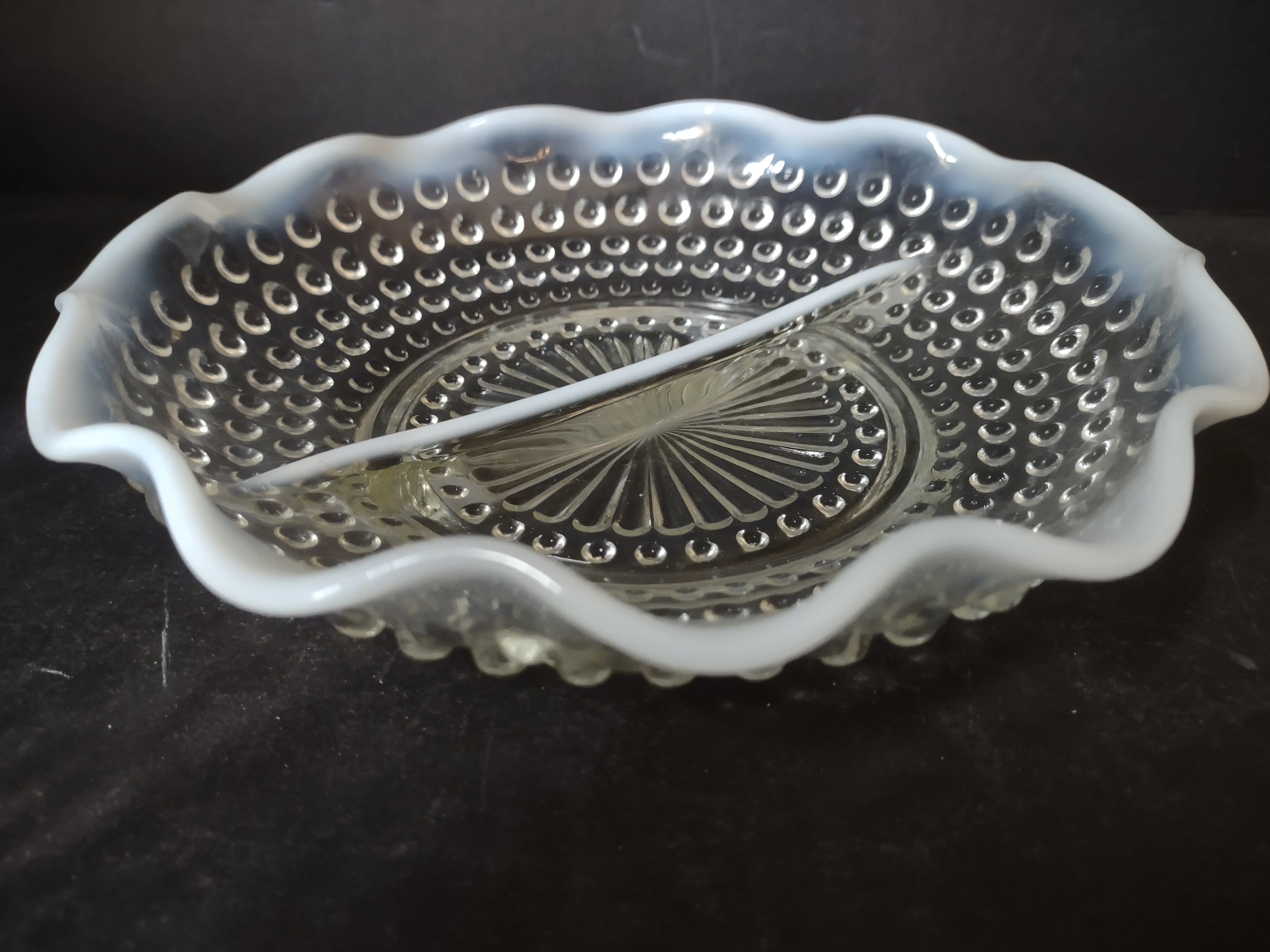 Anchor Hocking Hobnail Moonstone Serving Dish Set of 3 (lot 2600c)