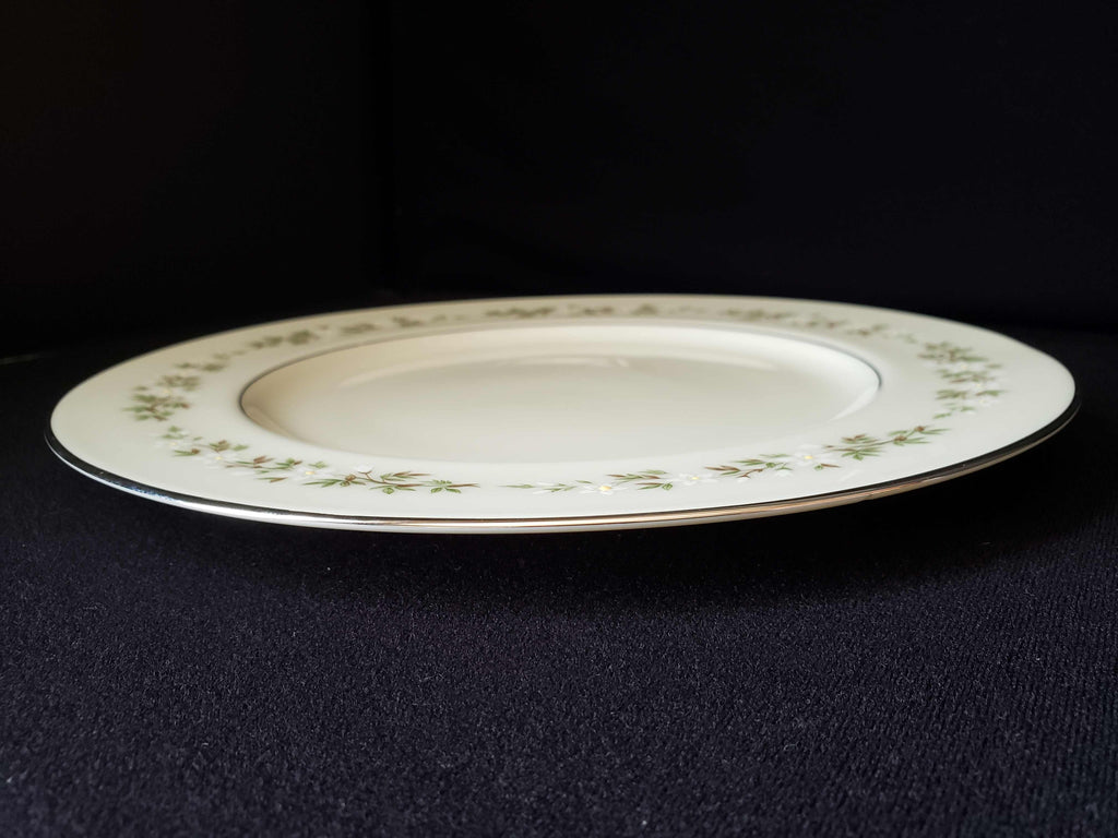 Vintage Lenox Brookdale Dinner Plate 10-1/2" (lot 1916)