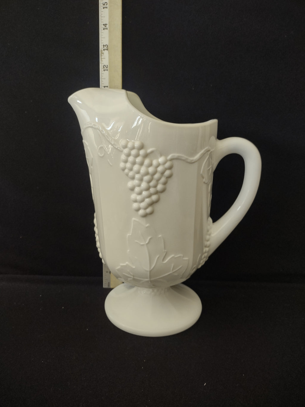 Vintage Indiana Glass Colony Harvest Grape Milk Glass Pitcher (Lot 3269)