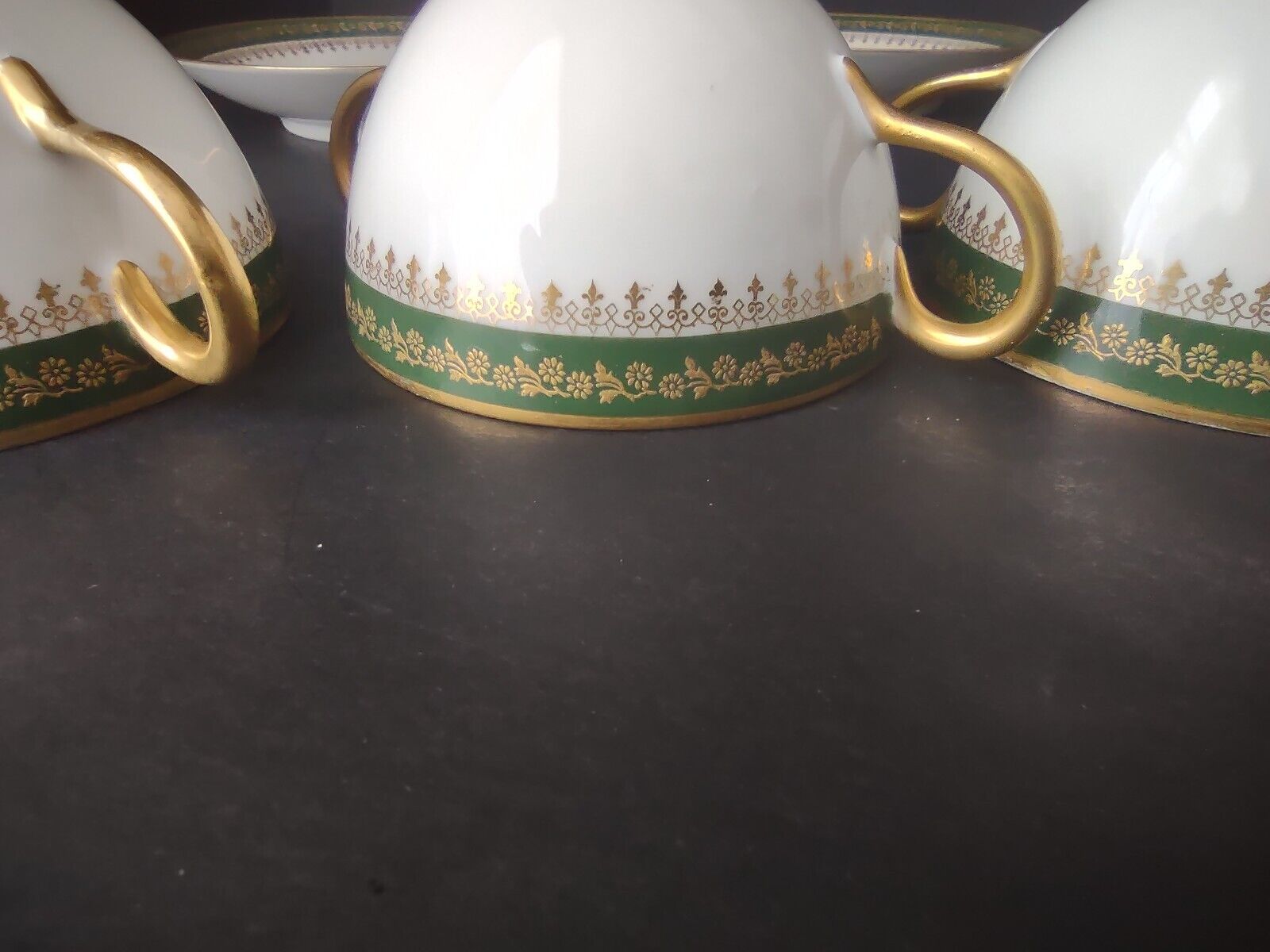 GDA LimogesFrance Gold Trim Green 2 Handle 5 x Bouillion Cup & Saucer (lot 612)