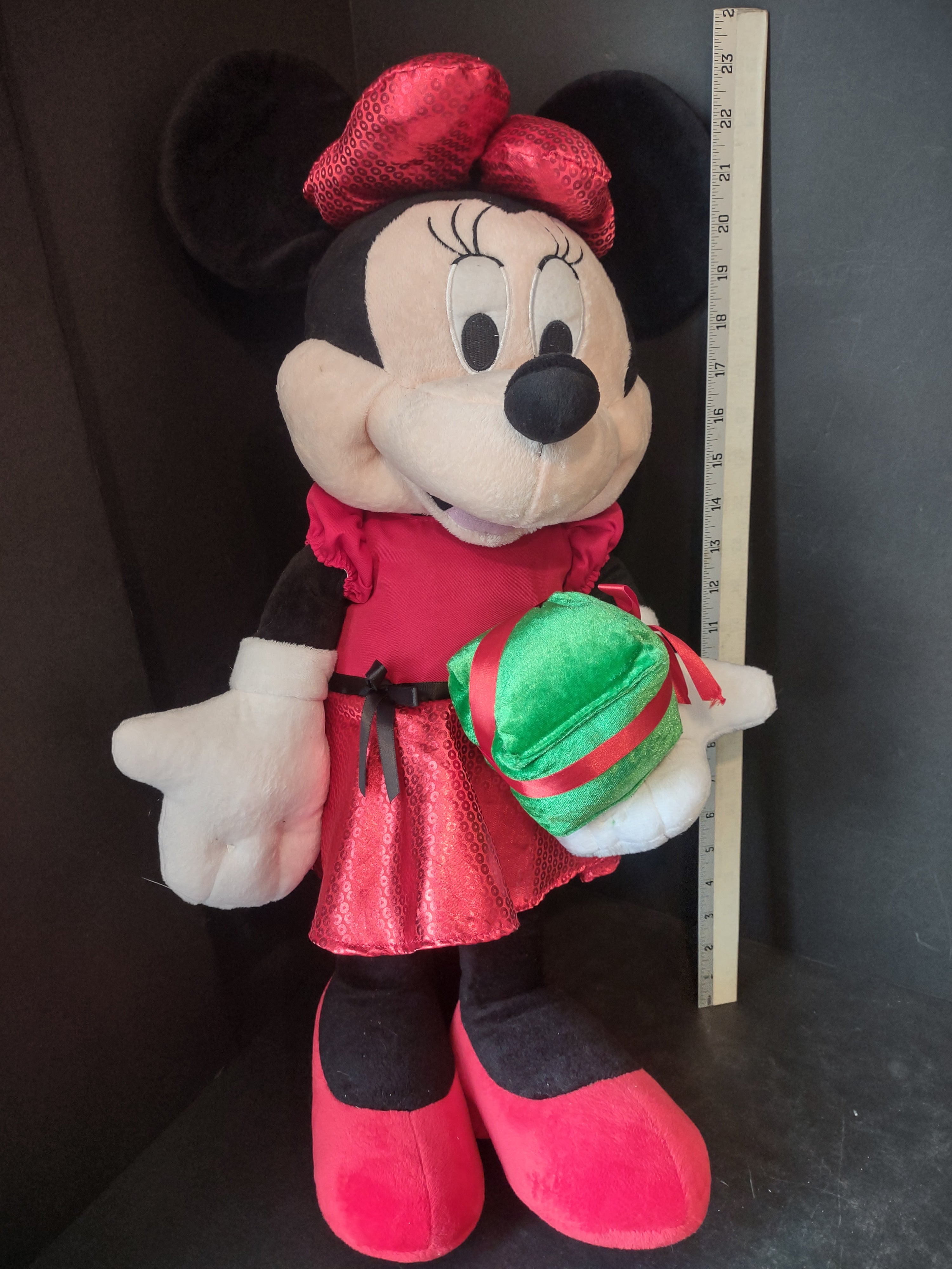 Minnie Mouse Christmas Disney Plush Standing Porch Greeters Gemmy 22" (lot 2604j)