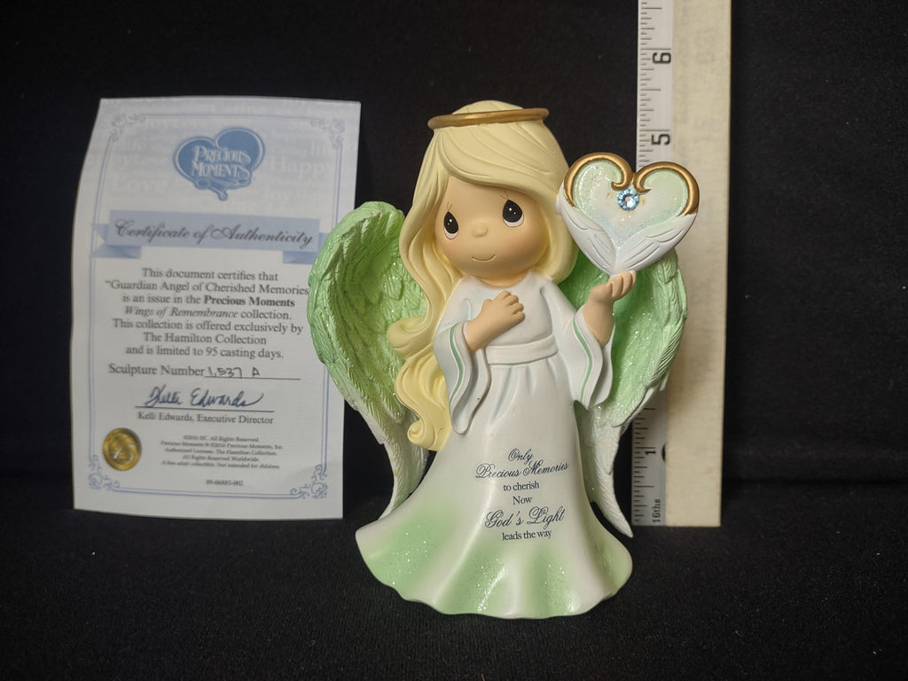 Precious Moments Wings of Remembrance Guardian Angel Cherished Memories (2644c)