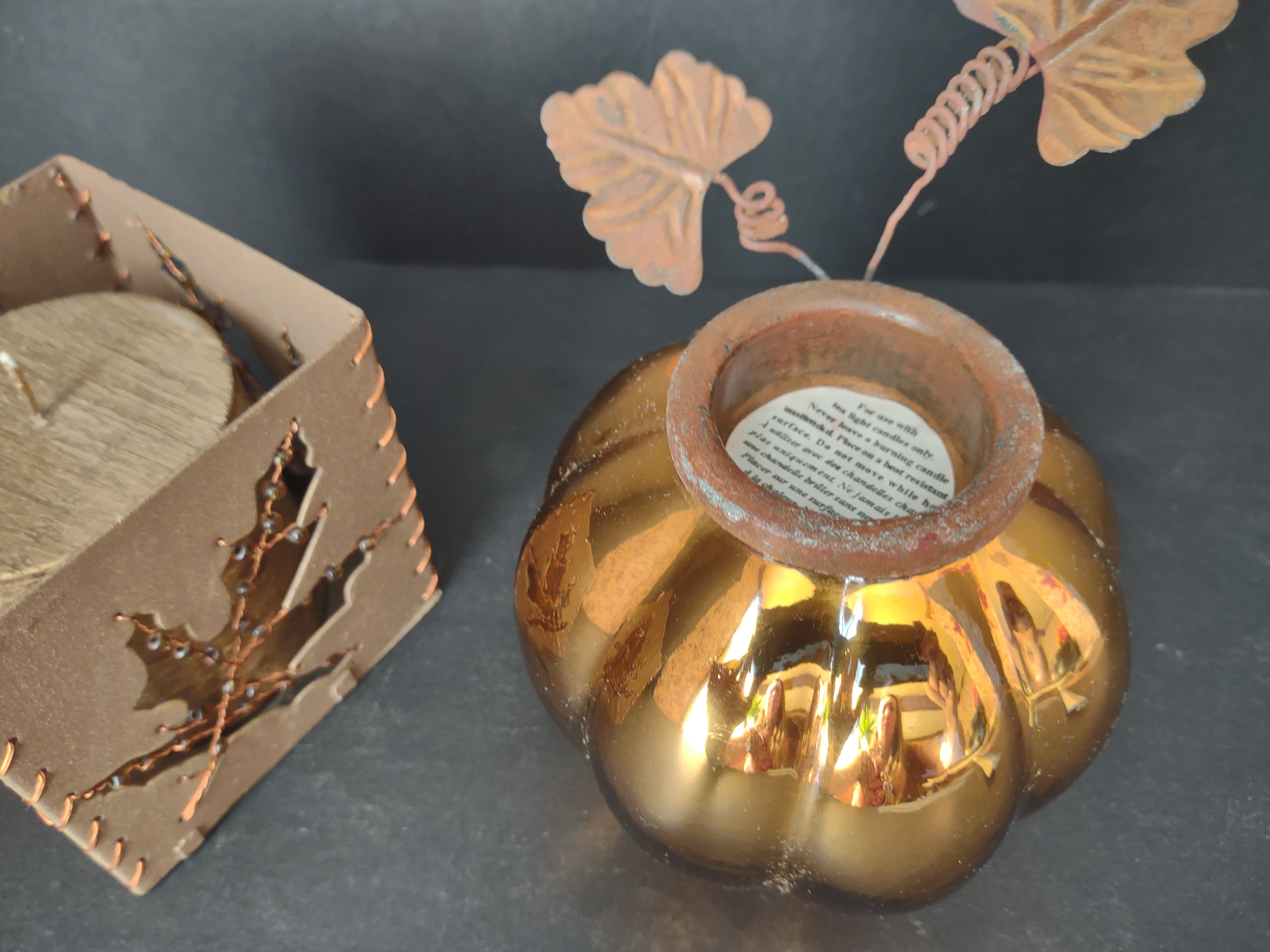 Halloween Fall Thanksgiving Glass Candle Holder and Candle (lot 1191)