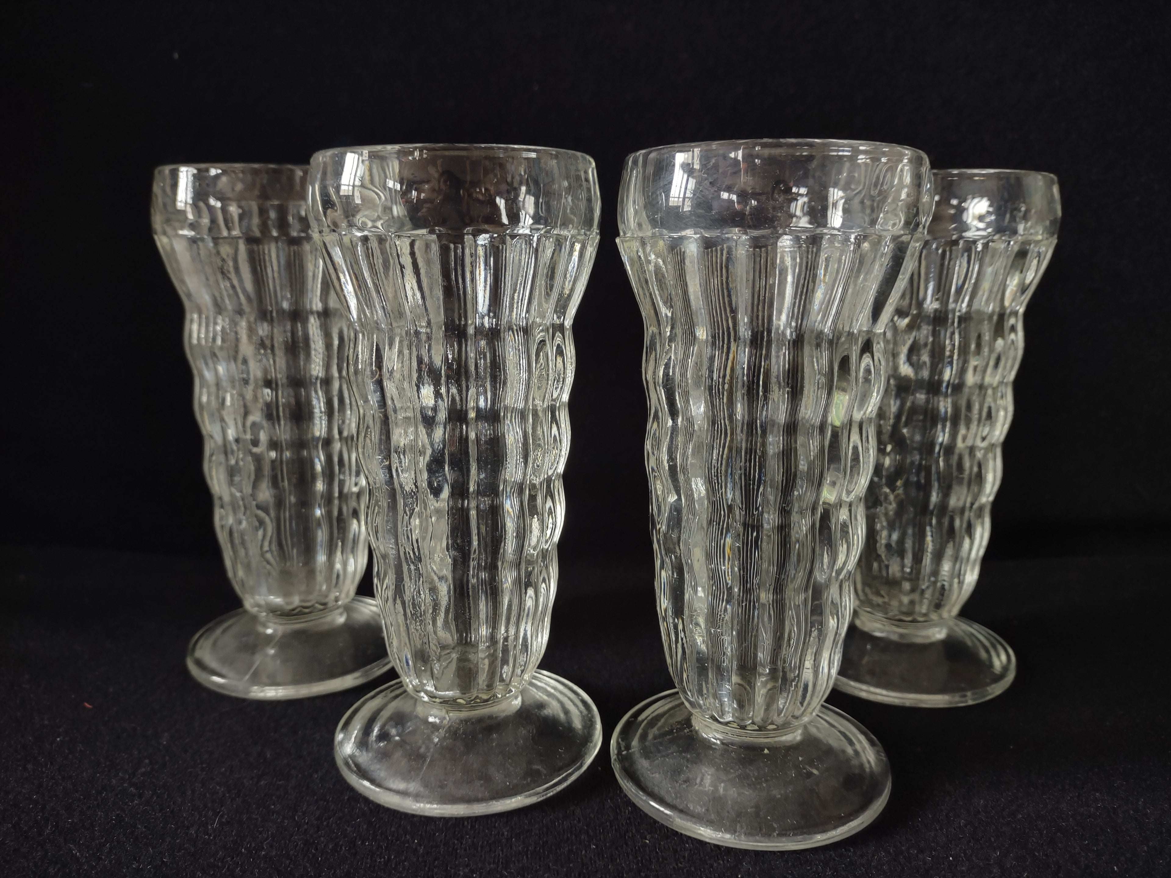 Vintage Retro MCM 5-1/2" Tall Jeannette Clear Glass x 4 (lot 5146)