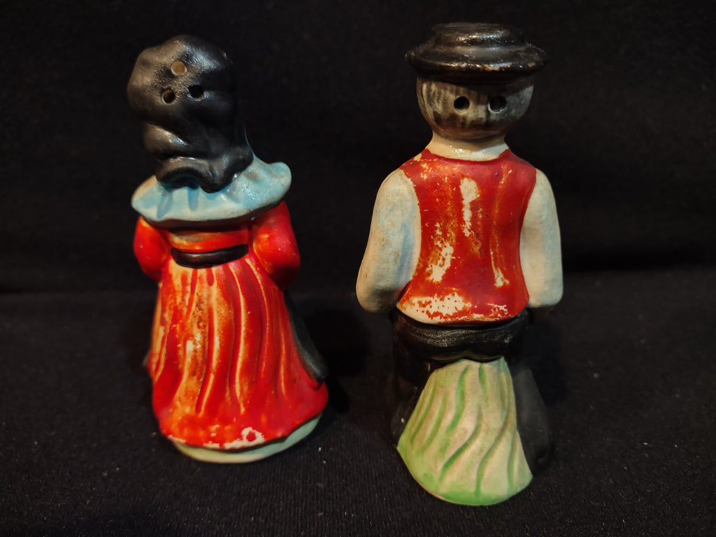 Vintage Pilgrim Ceramic Salt and Pepper Shaker Japan (lot 5375)