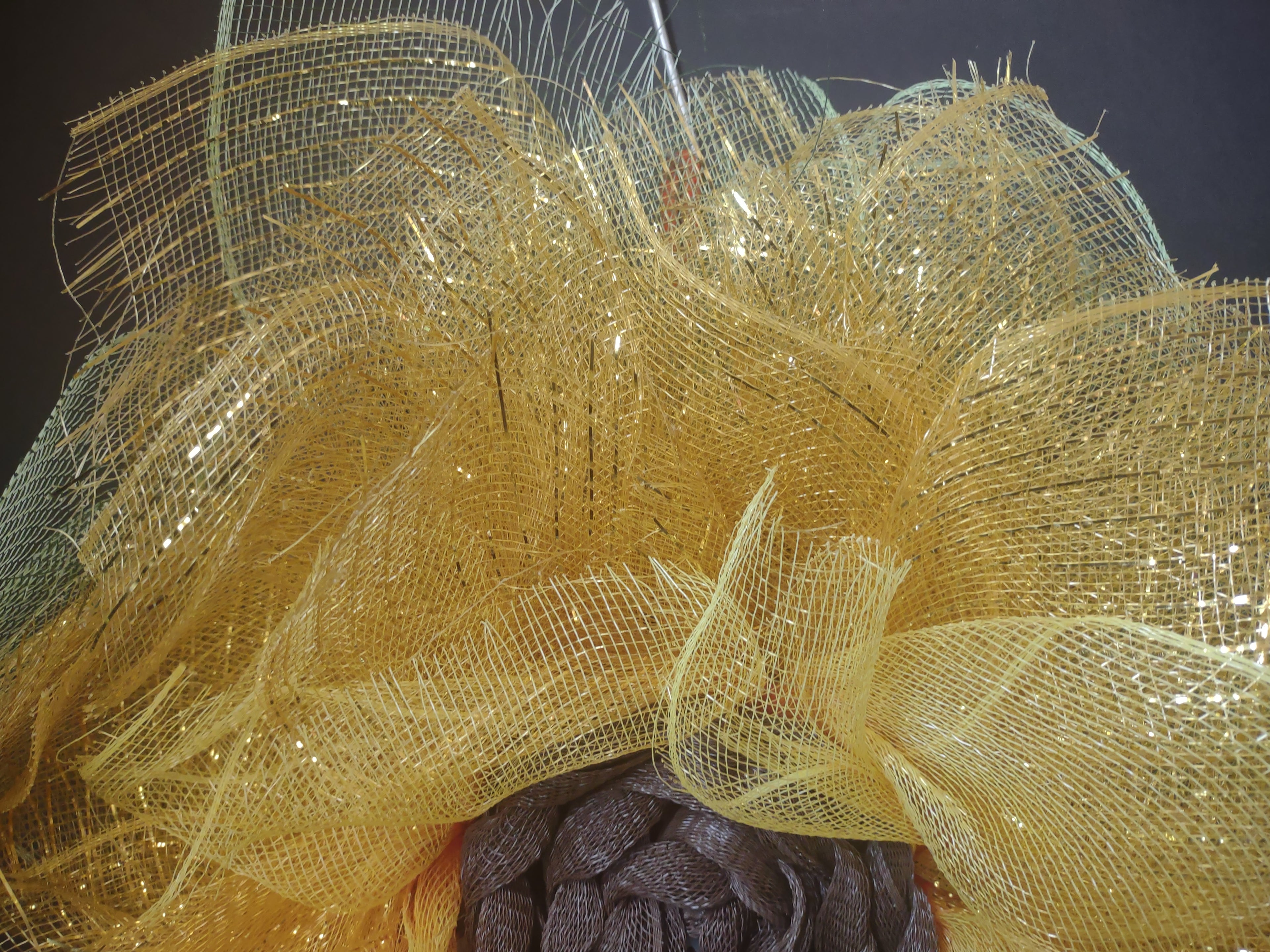 Handmade Spring Summer Sunflower Wreath Mesh Ribbon Yellow 18" (lot 1479)