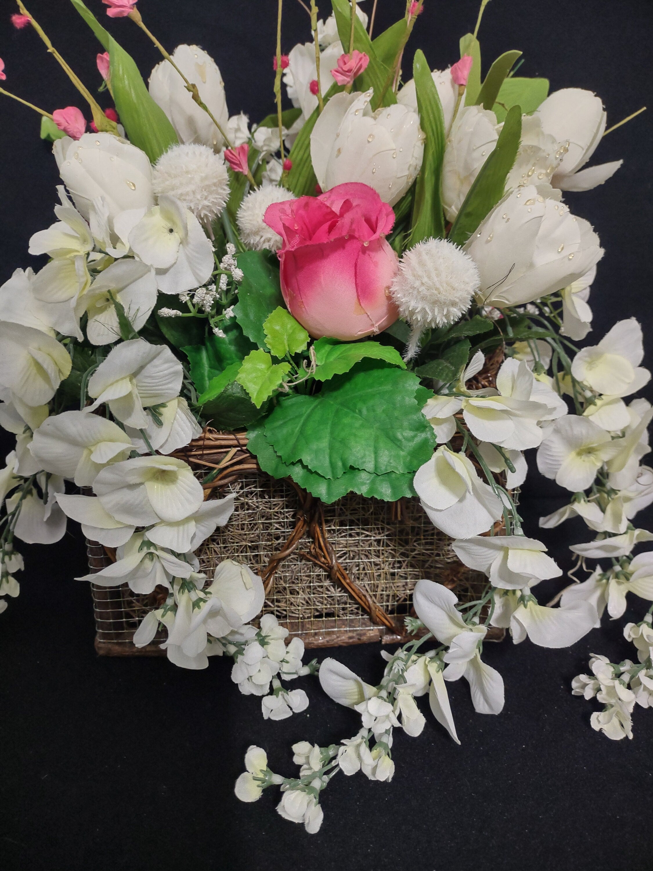 Basket Artificial Flowers Pink White Rose Centerpiece Mothers Day (lot 2661)