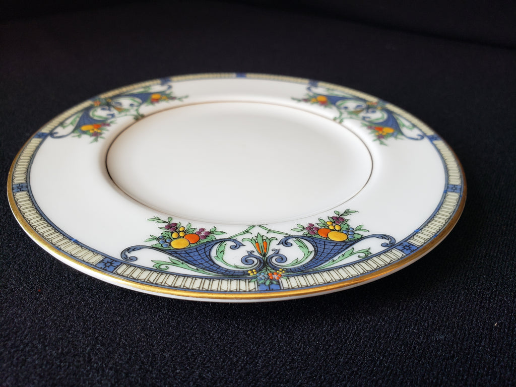 Vintage Royal Worcester Bread or Dessert Plate 6" (lot 2074)