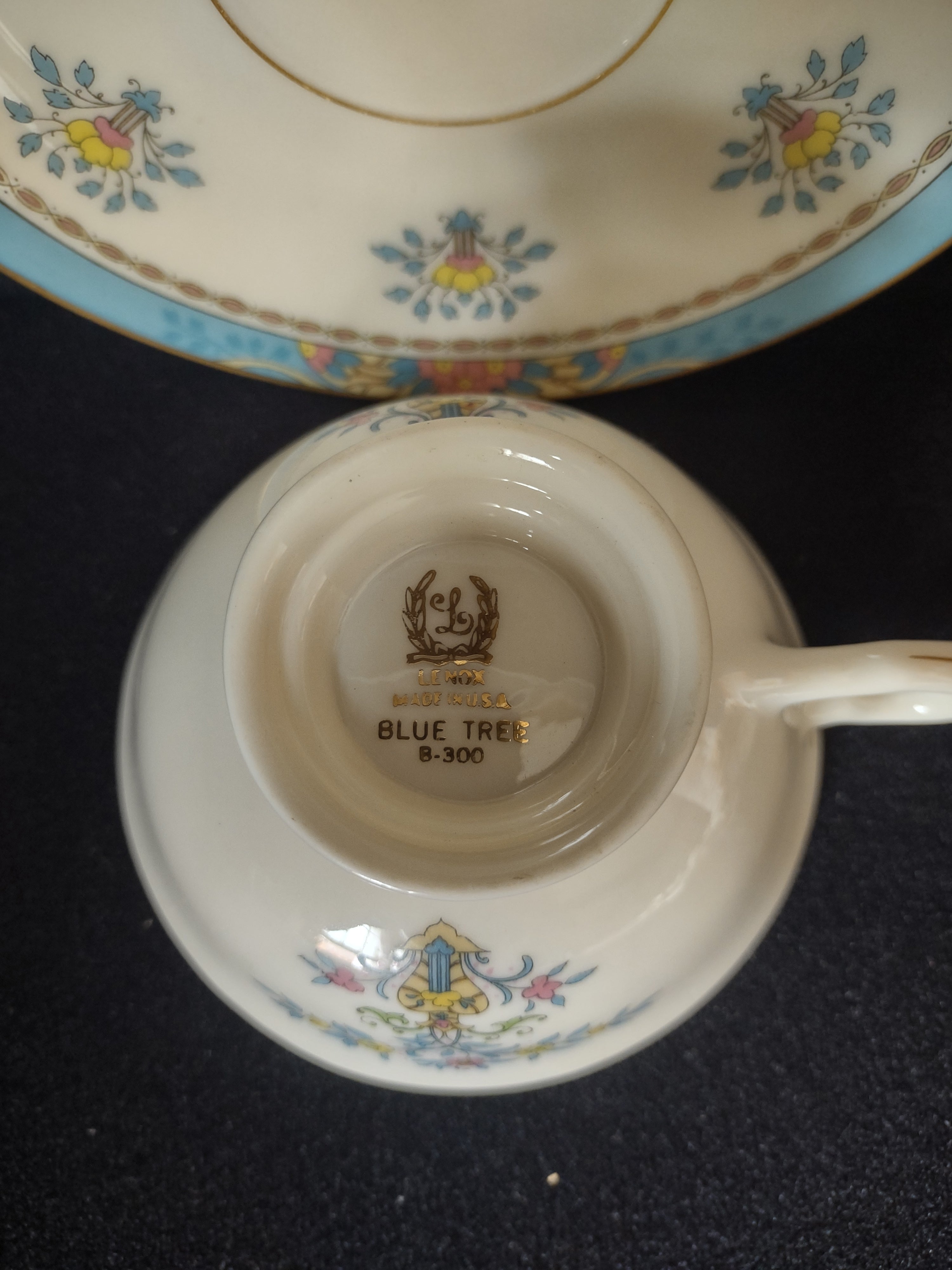 Vintage Lenox Blue Tree B-300 Tea Cup with Saucer (lot 1865)