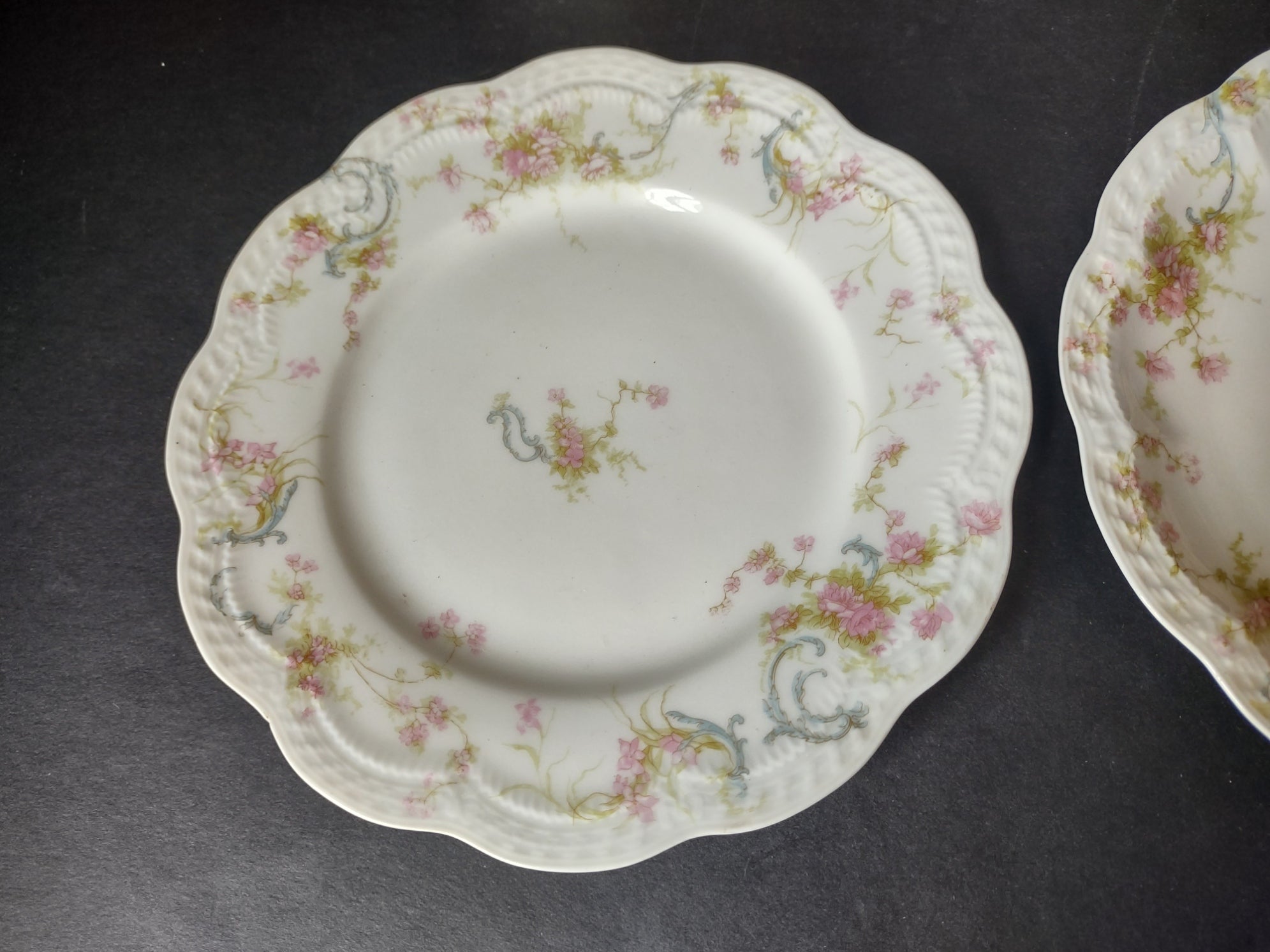 Haviland Limoges Luncheon Dessert Salad Bone Plate (lot 826)