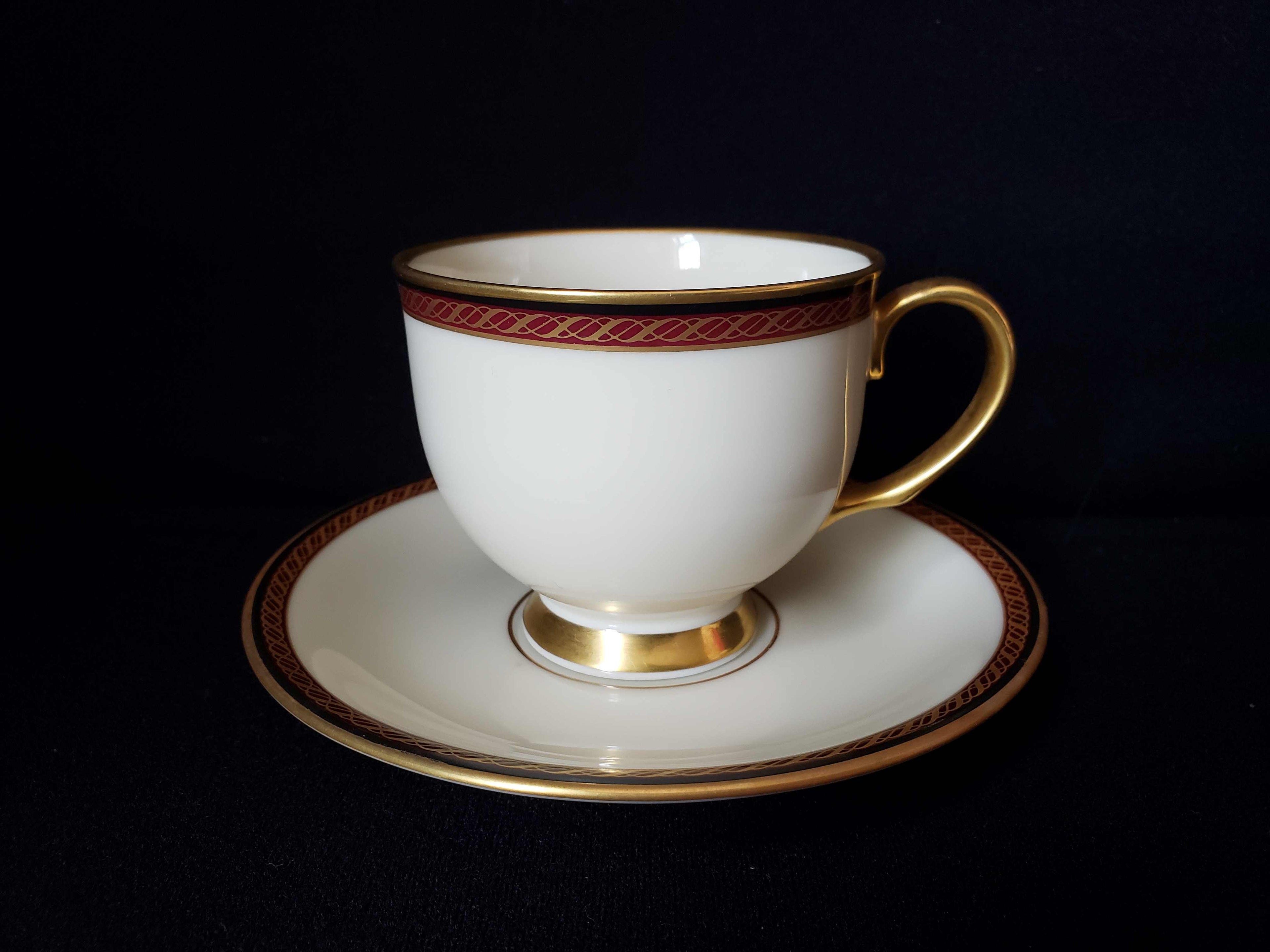 Vintage Lenox Monroe Tea Cup with Saucer (lot 1925)
