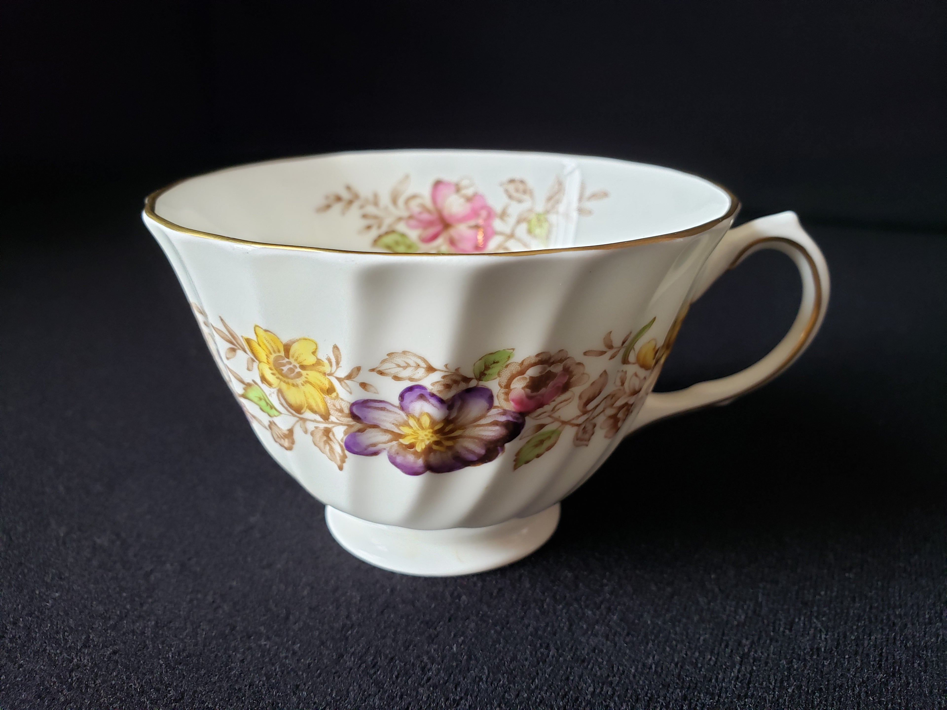 Vintage Royal Doulton Mayfair Tea Cup ONLY (lot 2103)