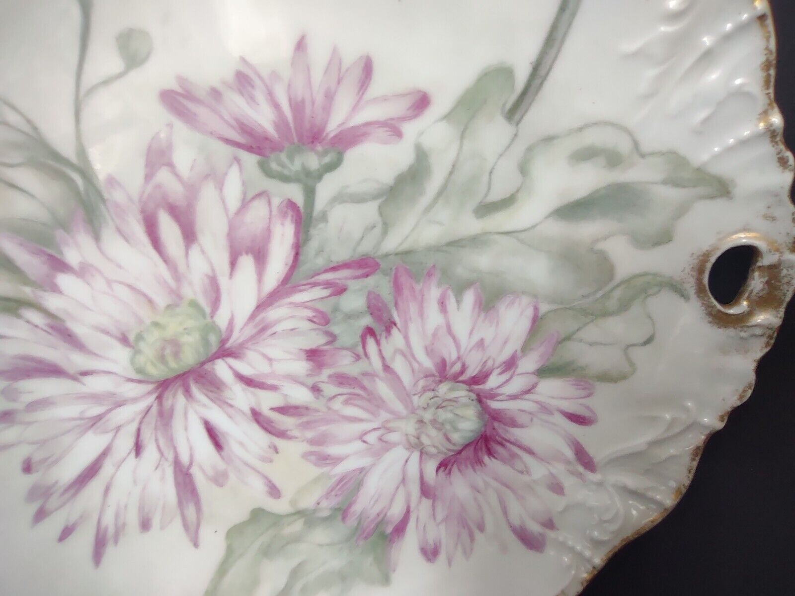 CT Germany Chrysanthemum Cake Plate Gold Trim (lot 752)